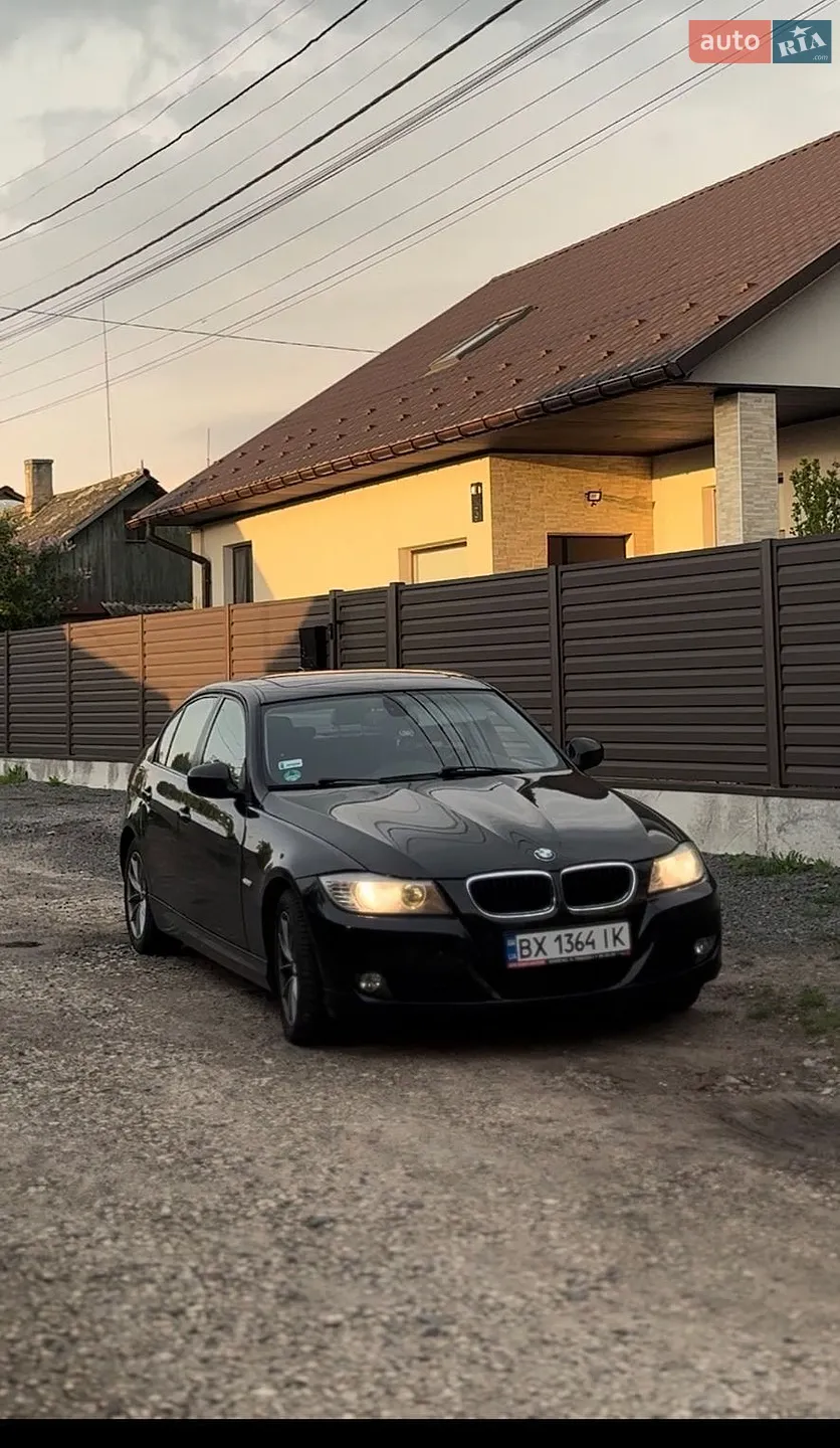 BMW 3 Series, 2010