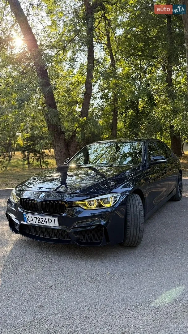 BMW 3 Series, 2016