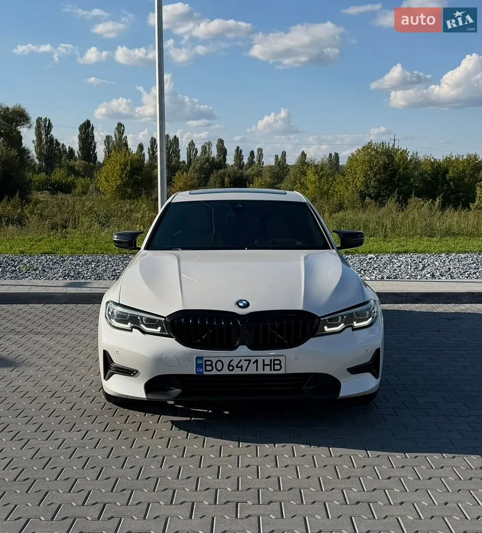 BMW 3 Series, 2019