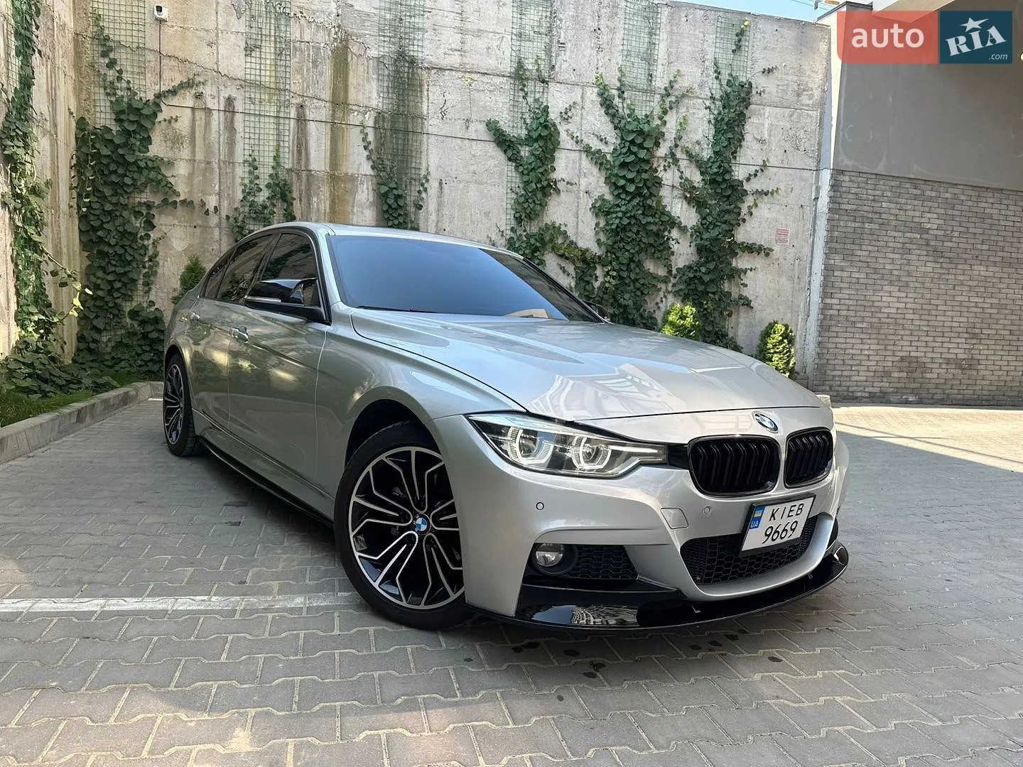 BMW 3 Series, 2017