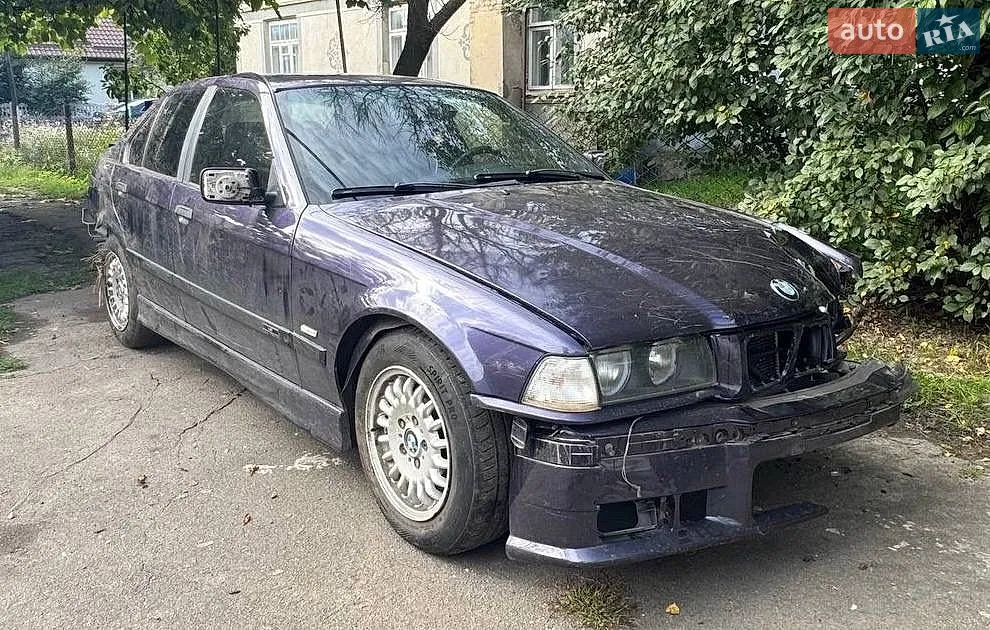 BMW 3 Series, 1997
