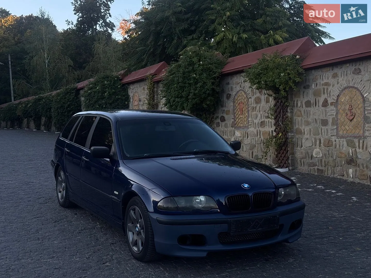 BMW 3 Series, 2001
