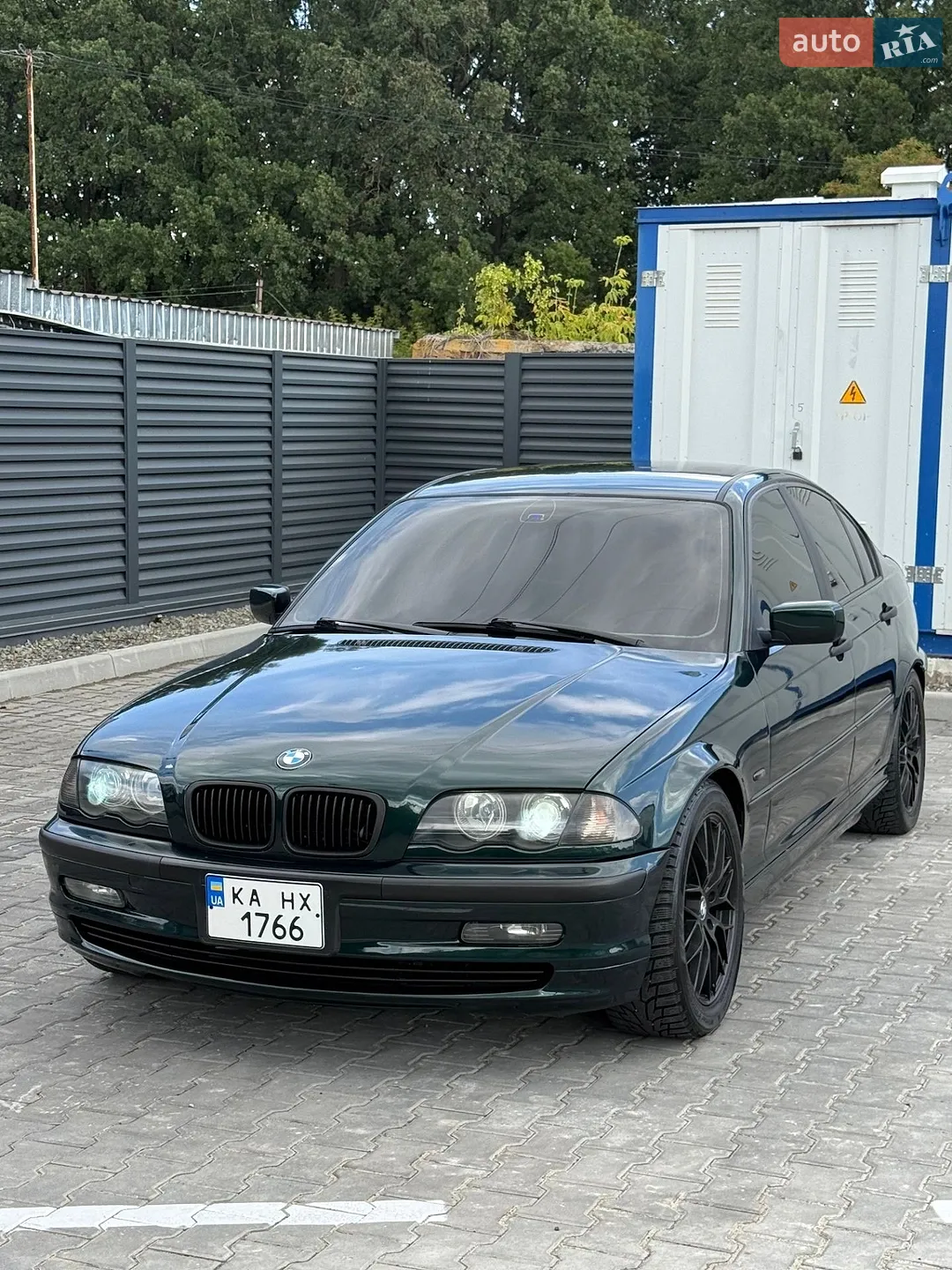 BMW 3 Series, 1999