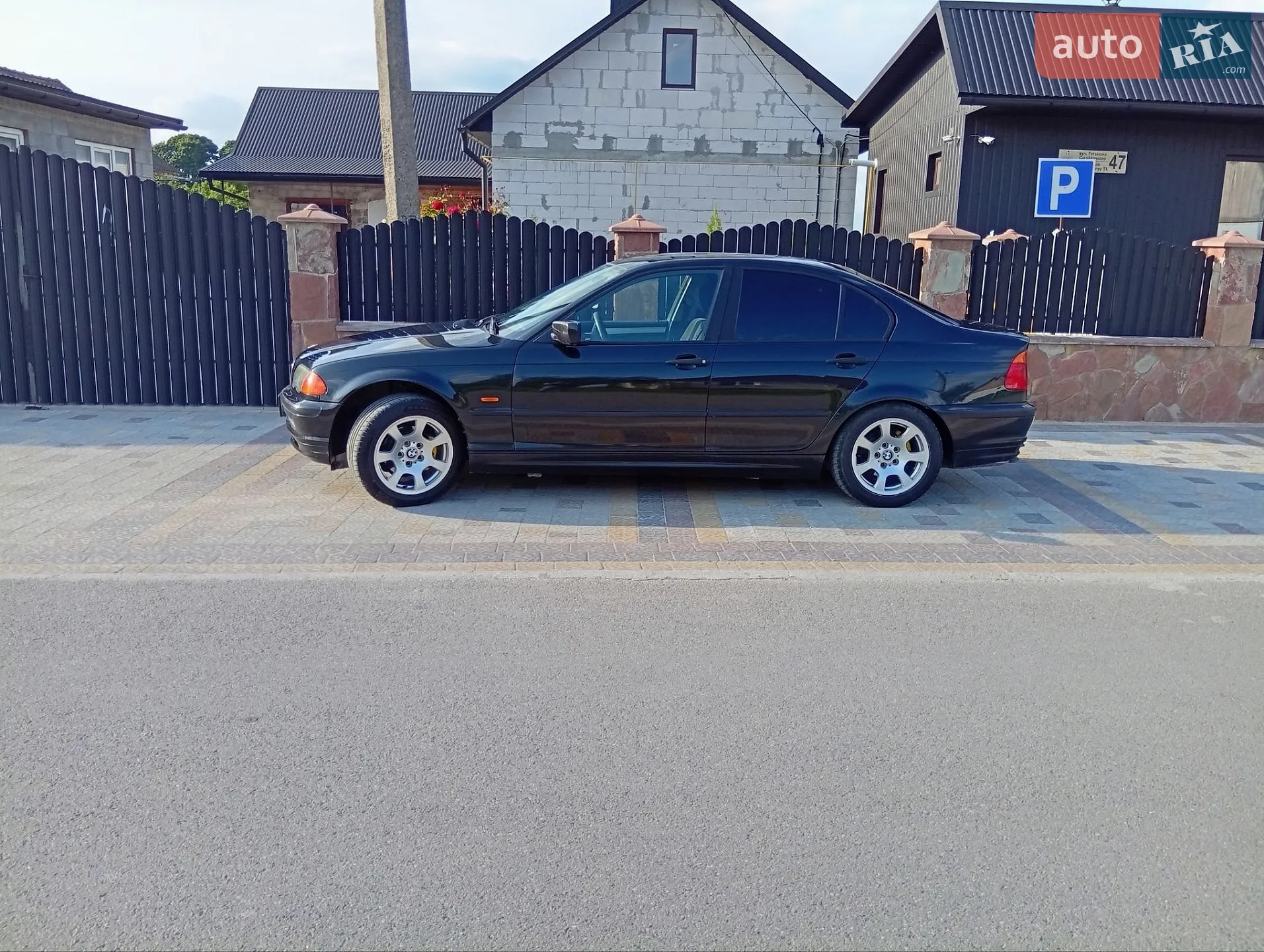 BMW 3 Series, 2001