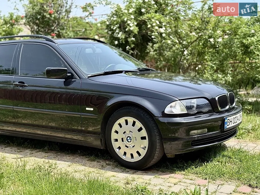 BMW 3 Series, 2001