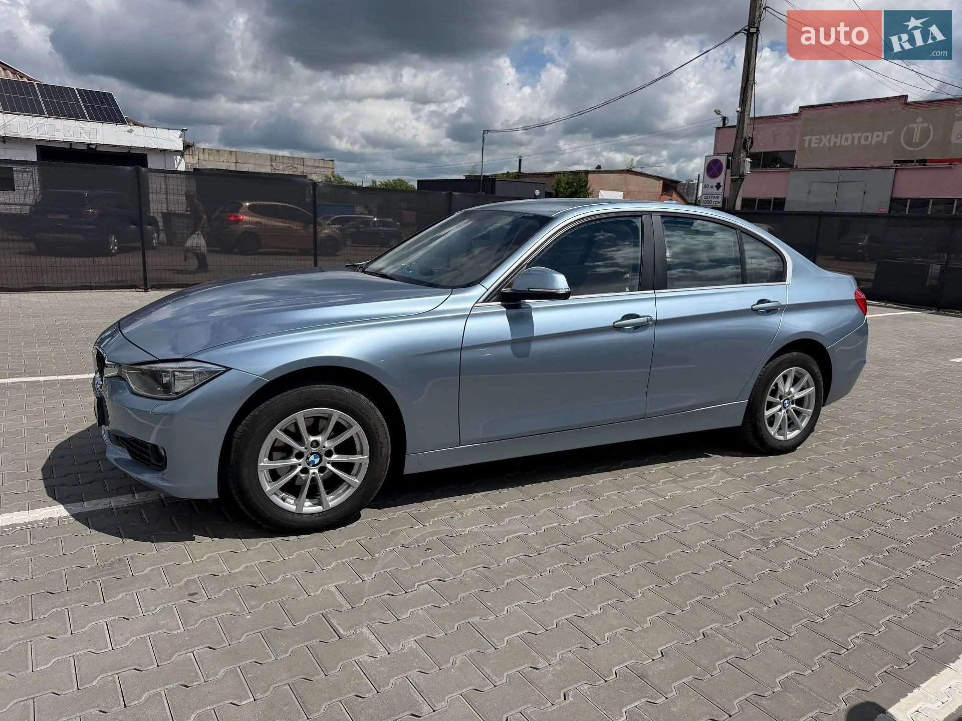 BMW 3 Series, 2013