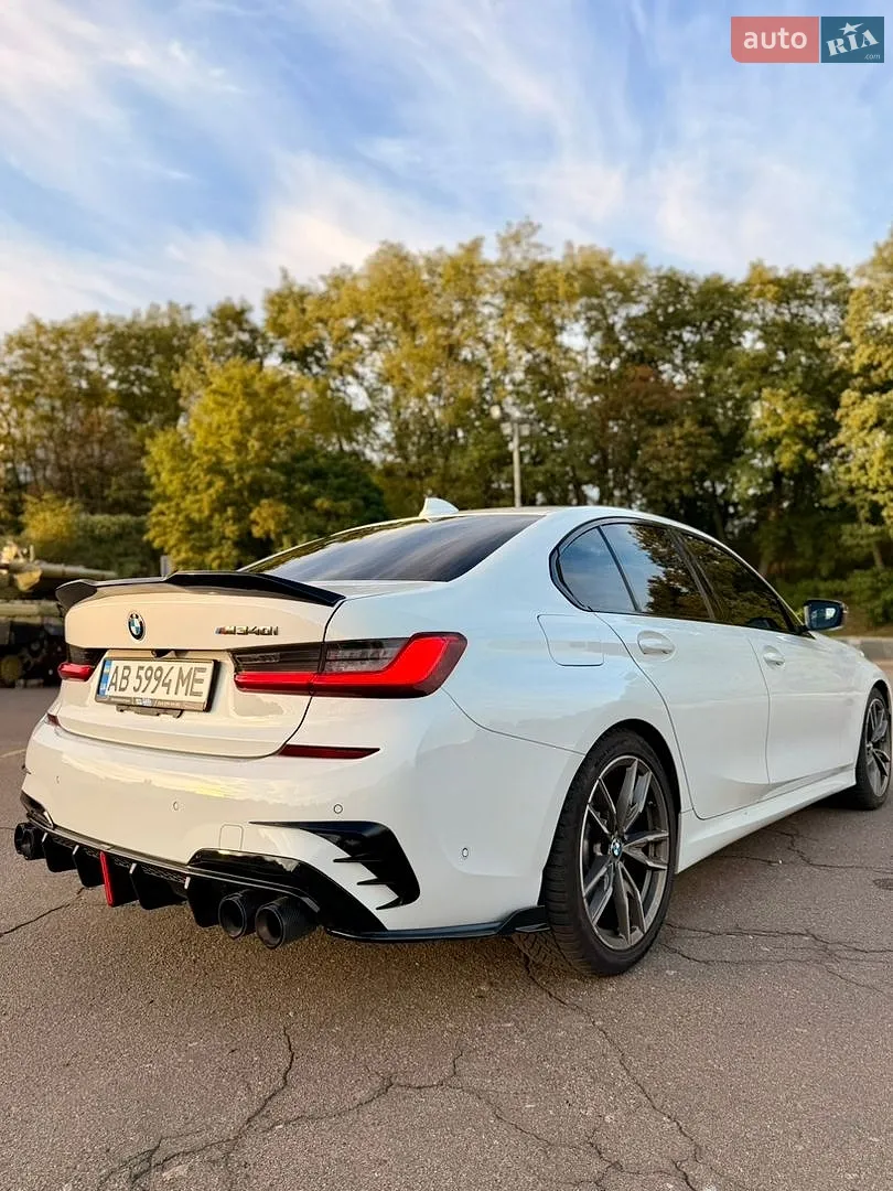 BMW 3 Series, 2019