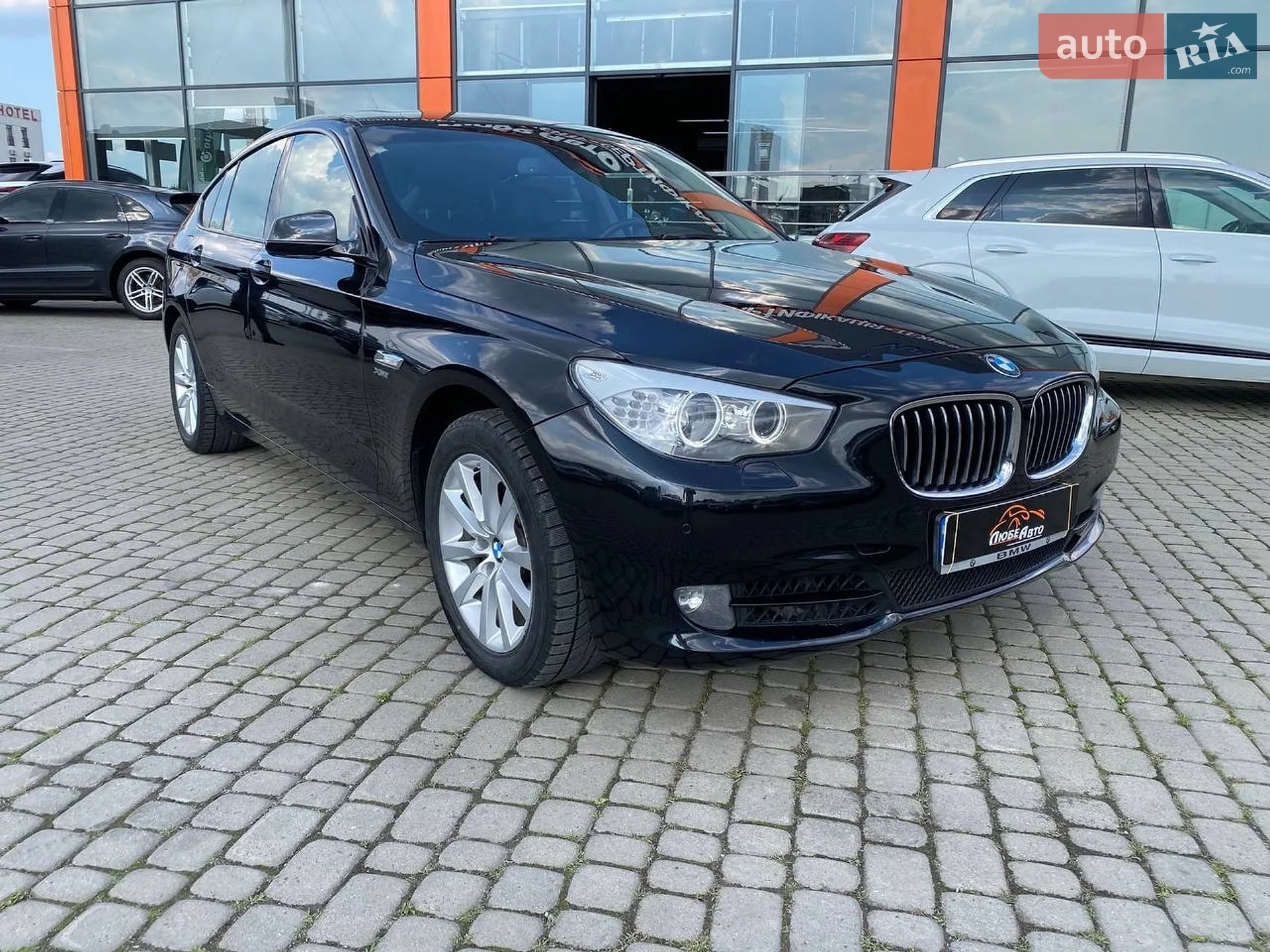 BMW 5 Series GT, 2012