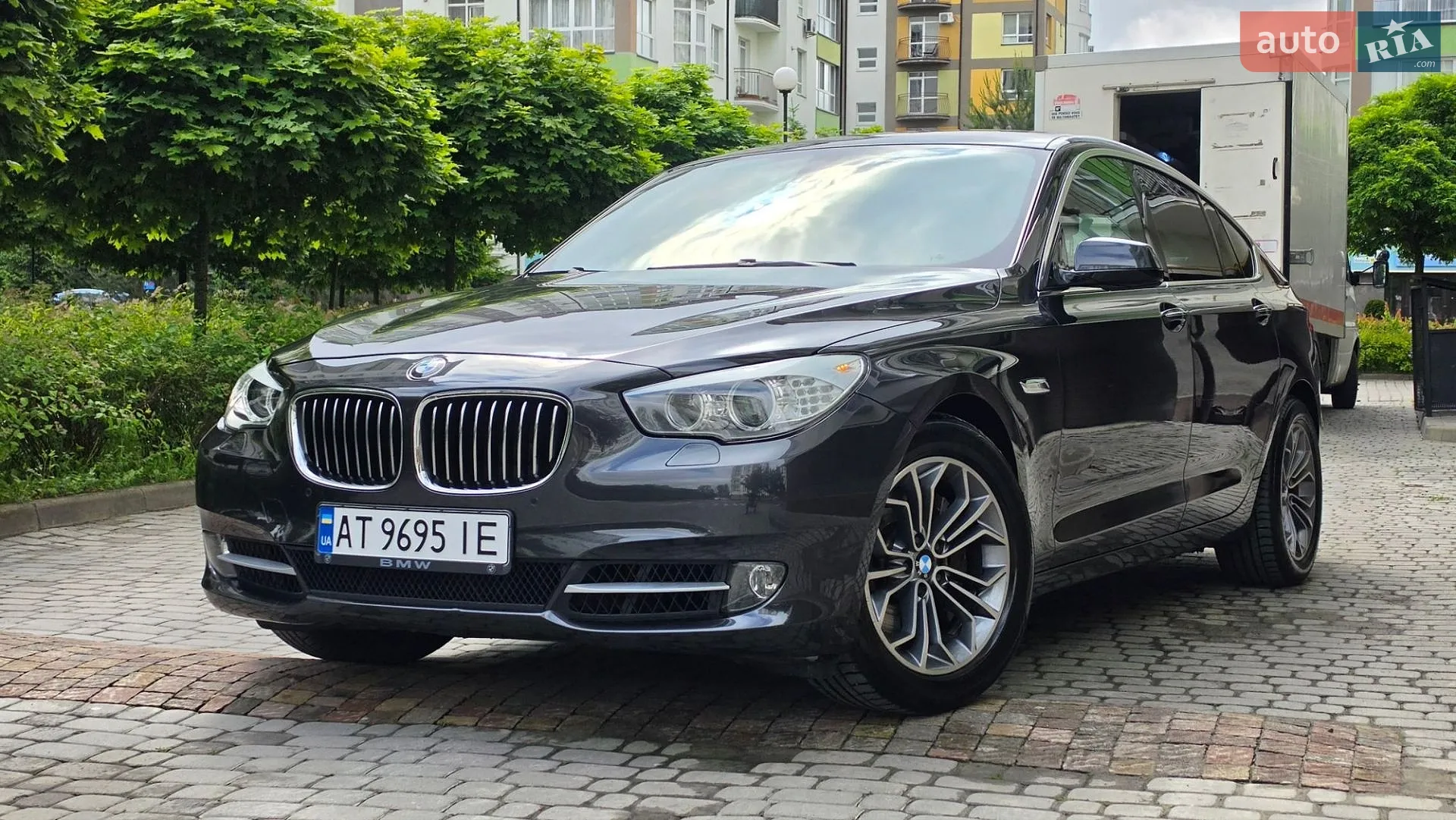BMW 5 Series GT, 2012