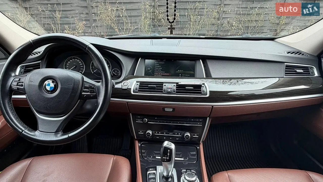 BMW 5 Series GT, 2017