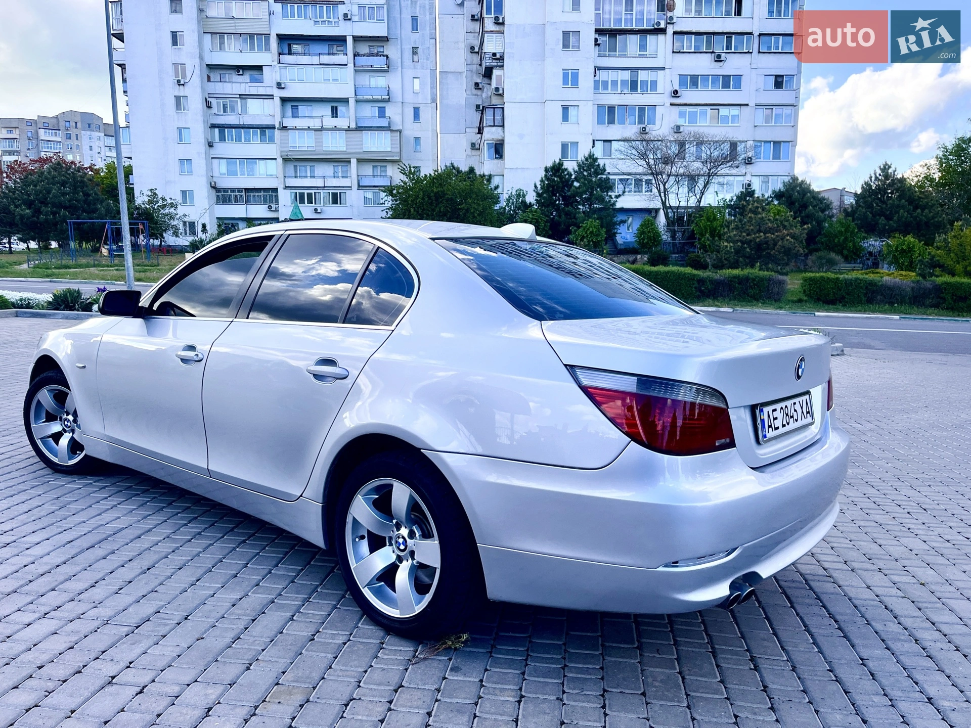 BMW 5 Series, 2004