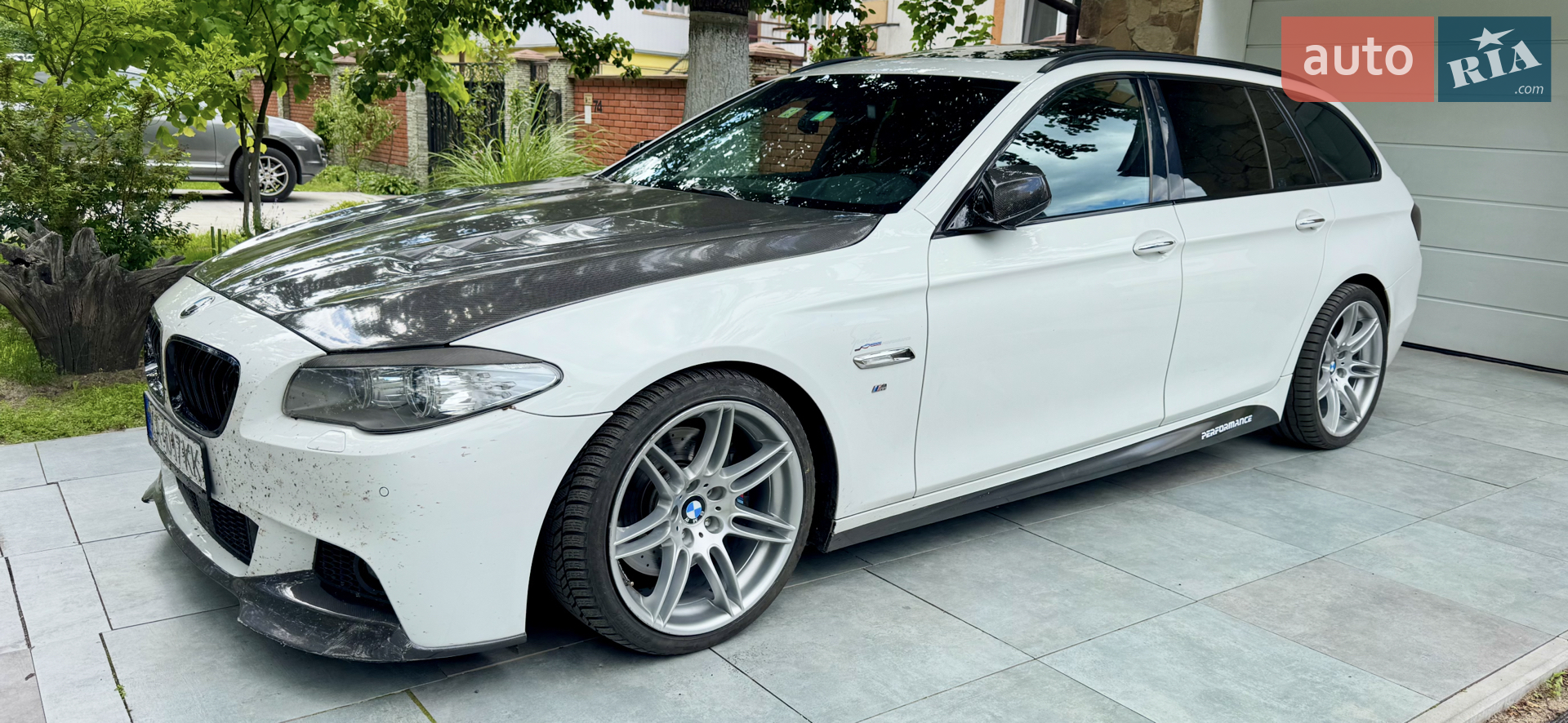 BMW 5 Series, 2010