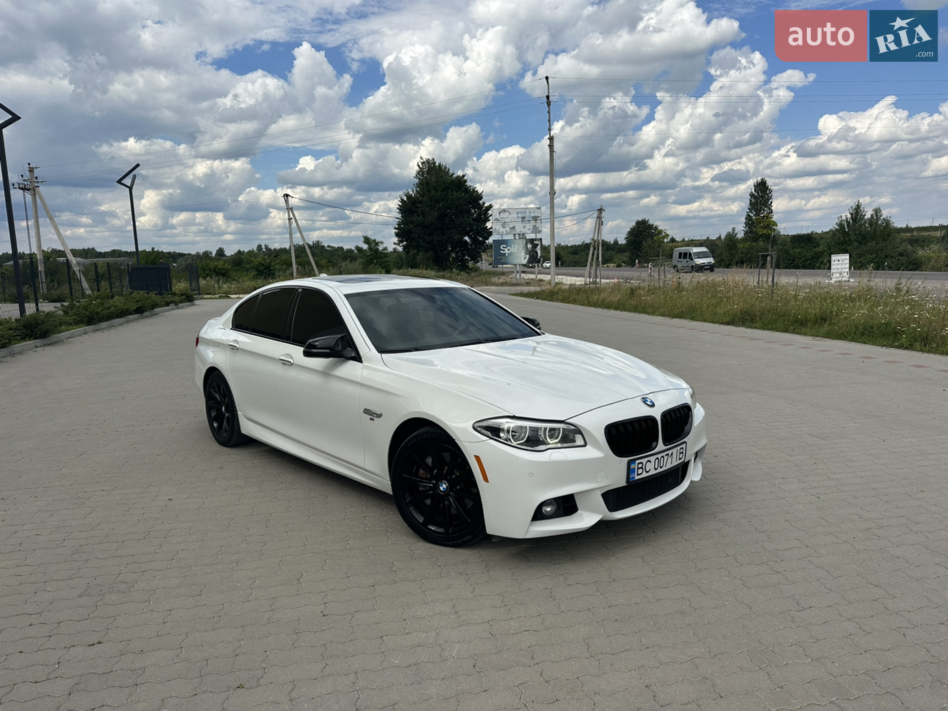 BMW 5 Series, 2016