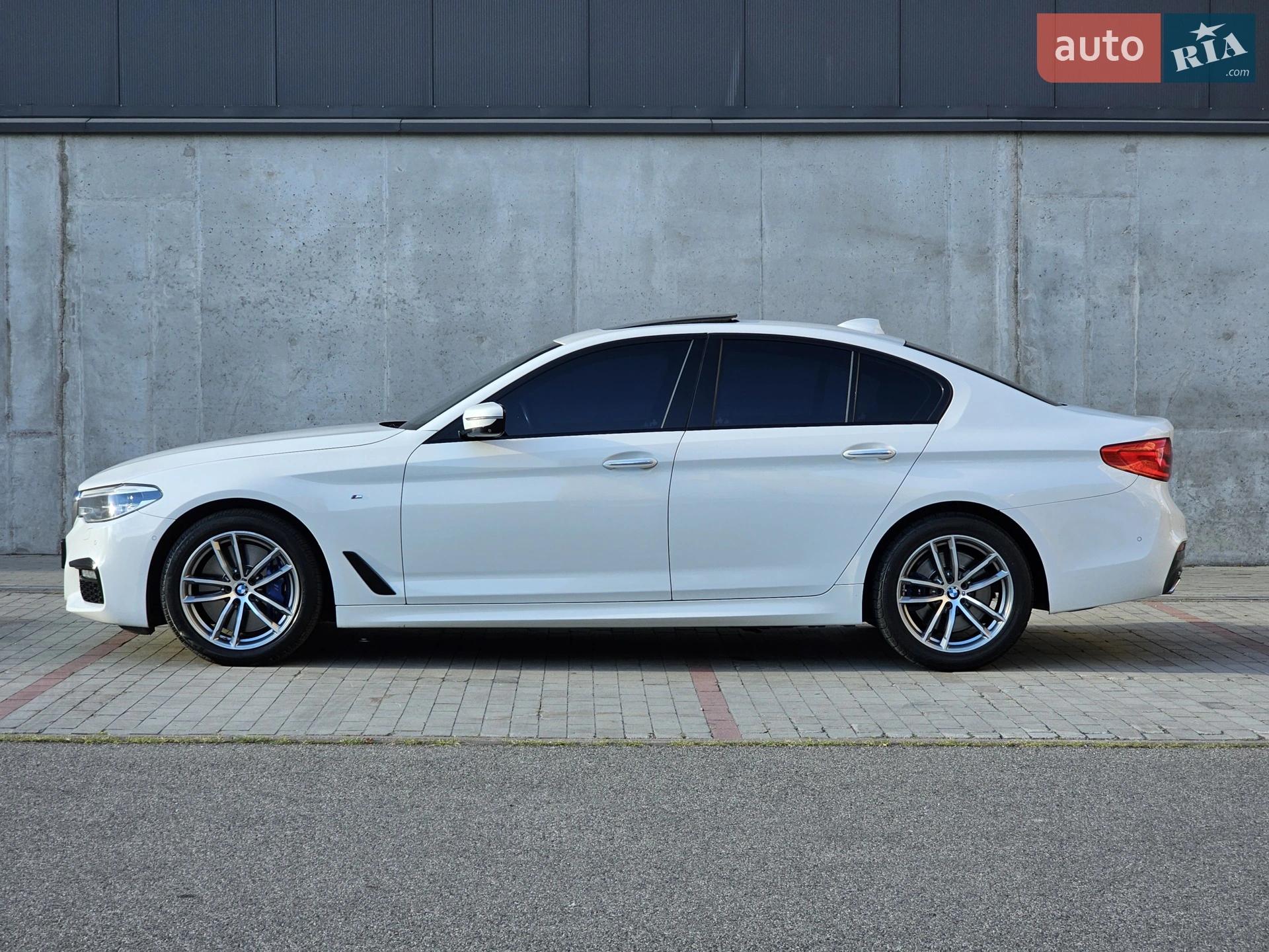 BMW 5 Series, 2017