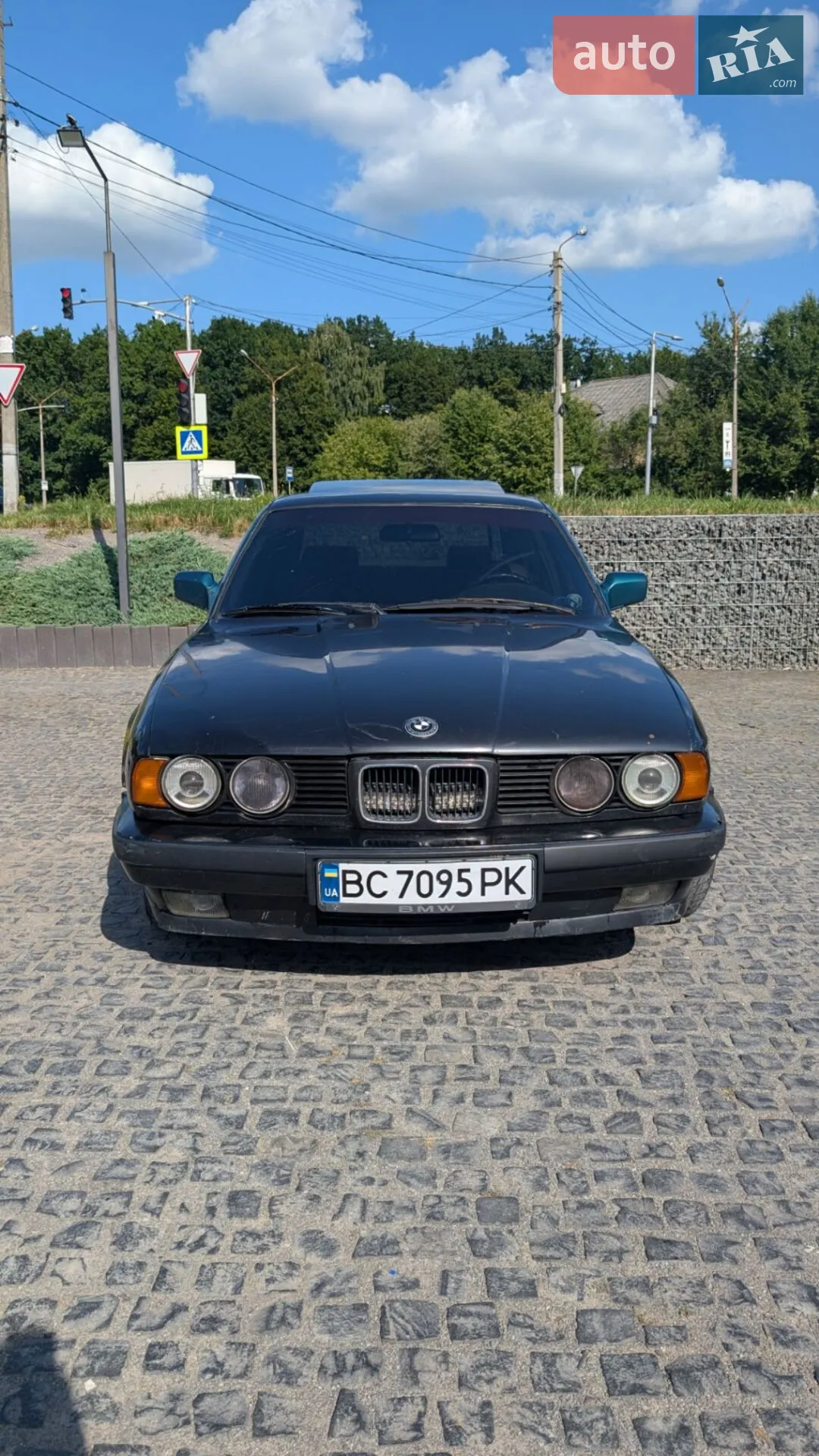 BMW 5 Series, 1990