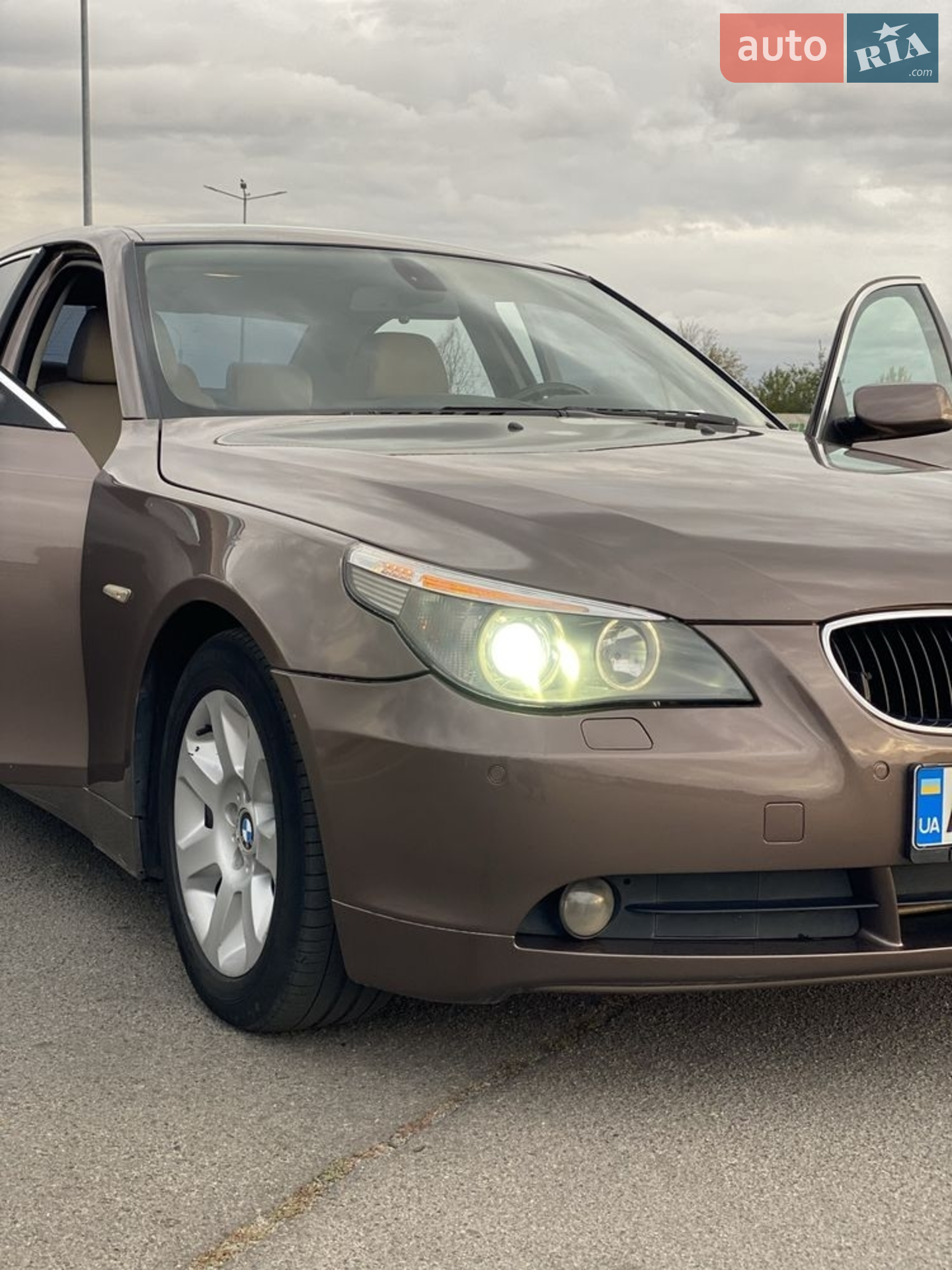 BMW 5 Series, 2004