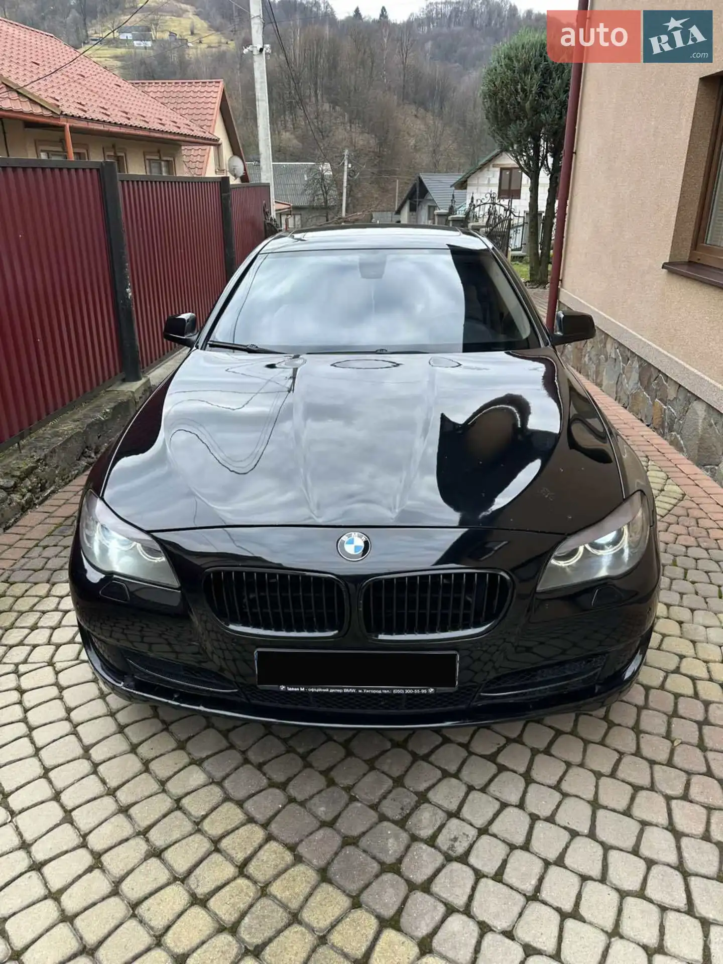 BMW 5 Series, 2011