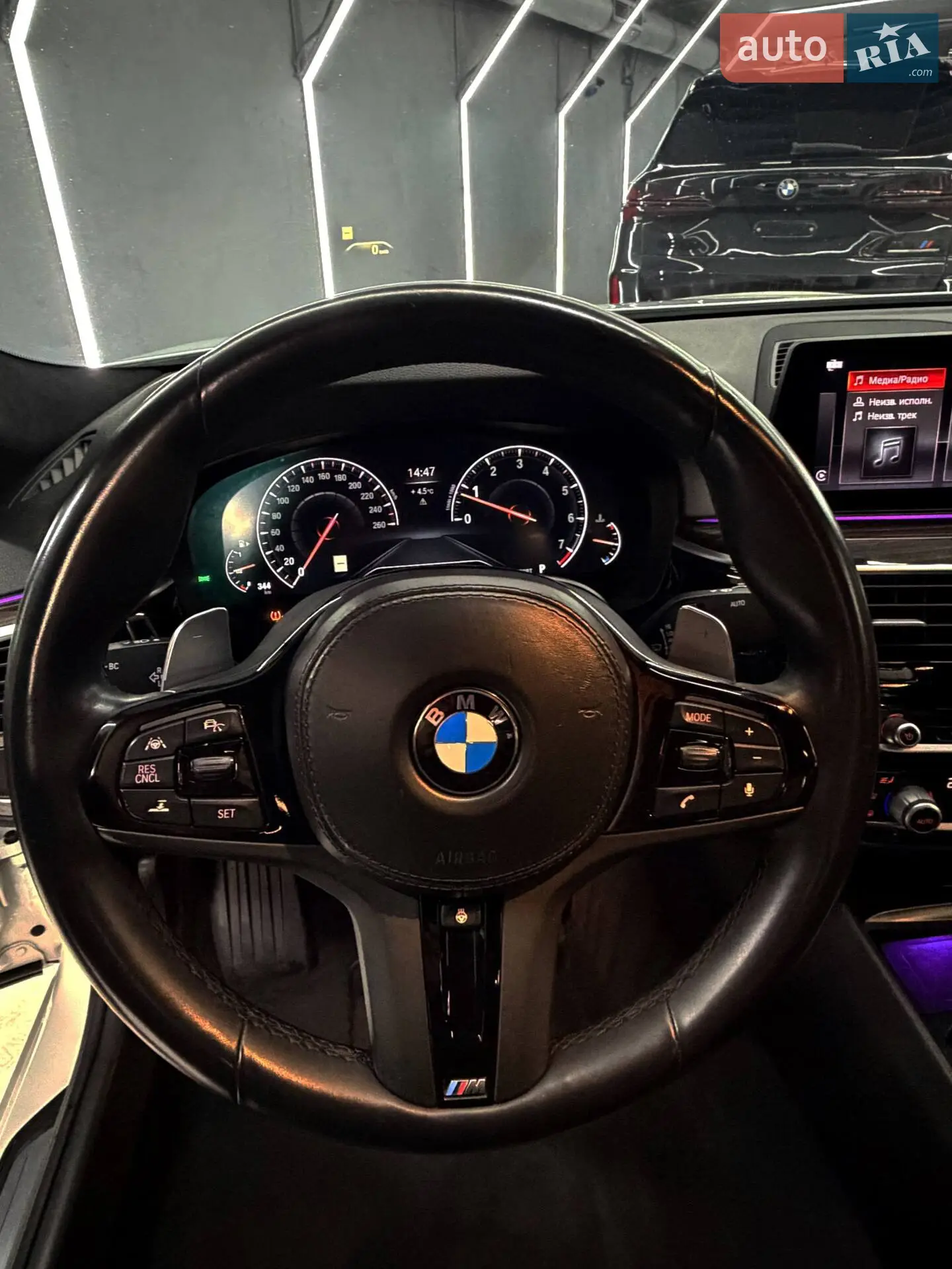 BMW 5 Series, 2019