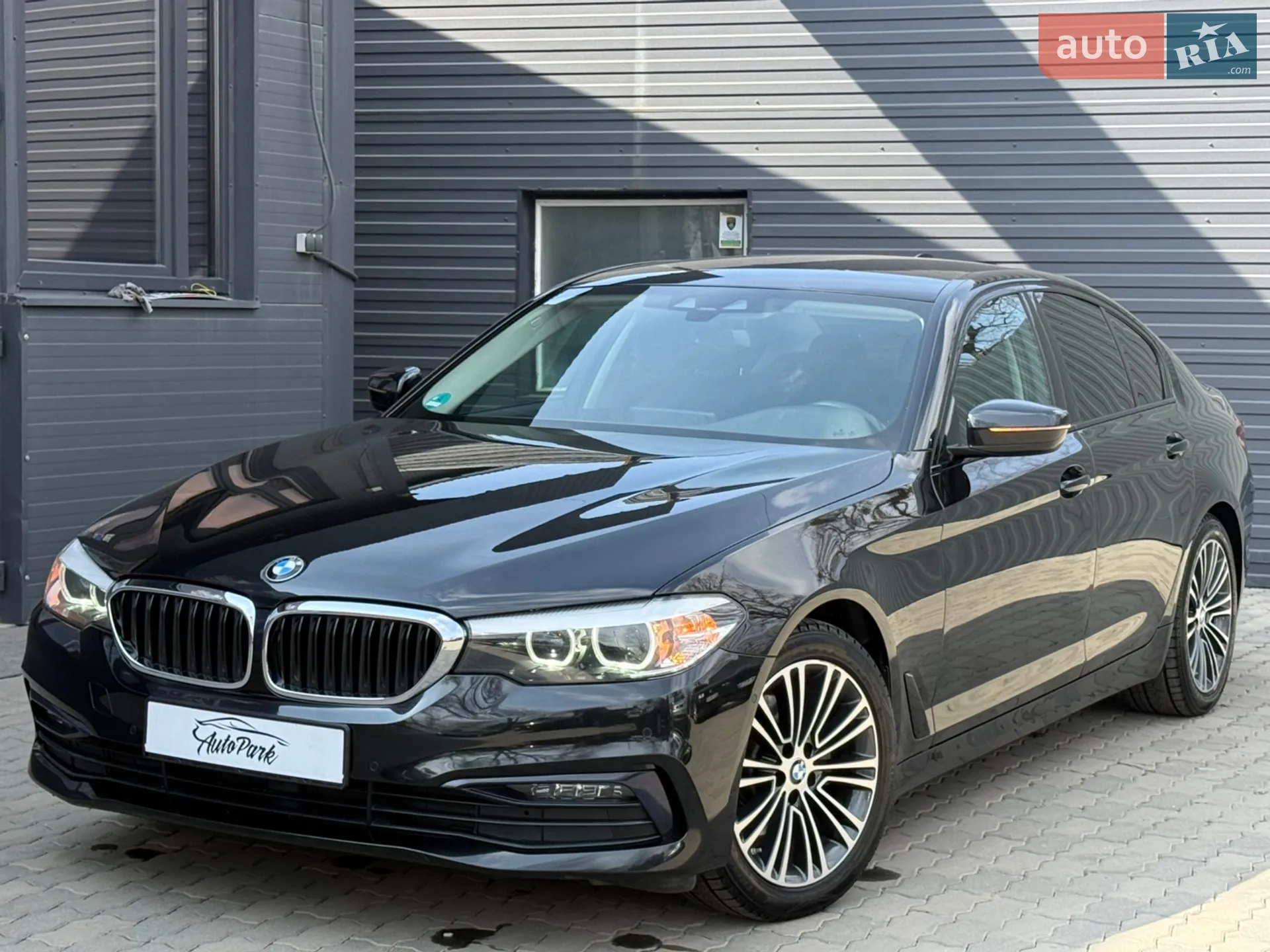 BMW 5 Series, 2018