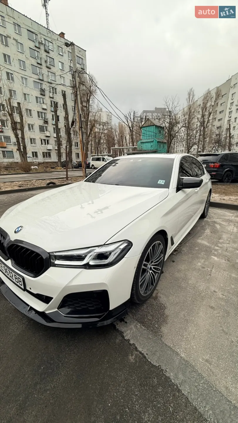 BMW 5 Series, 2019