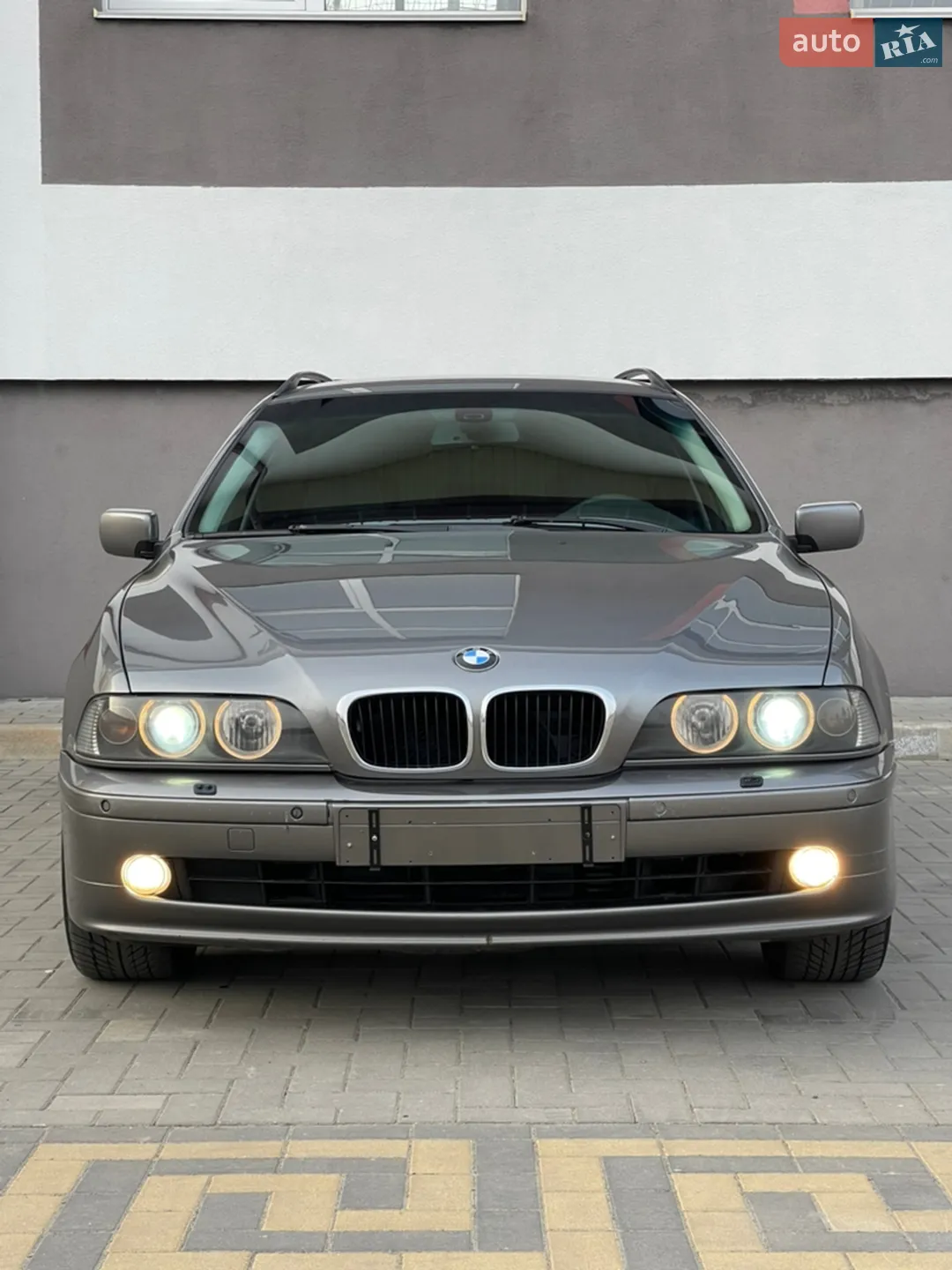 BMW 5 Series, 2003