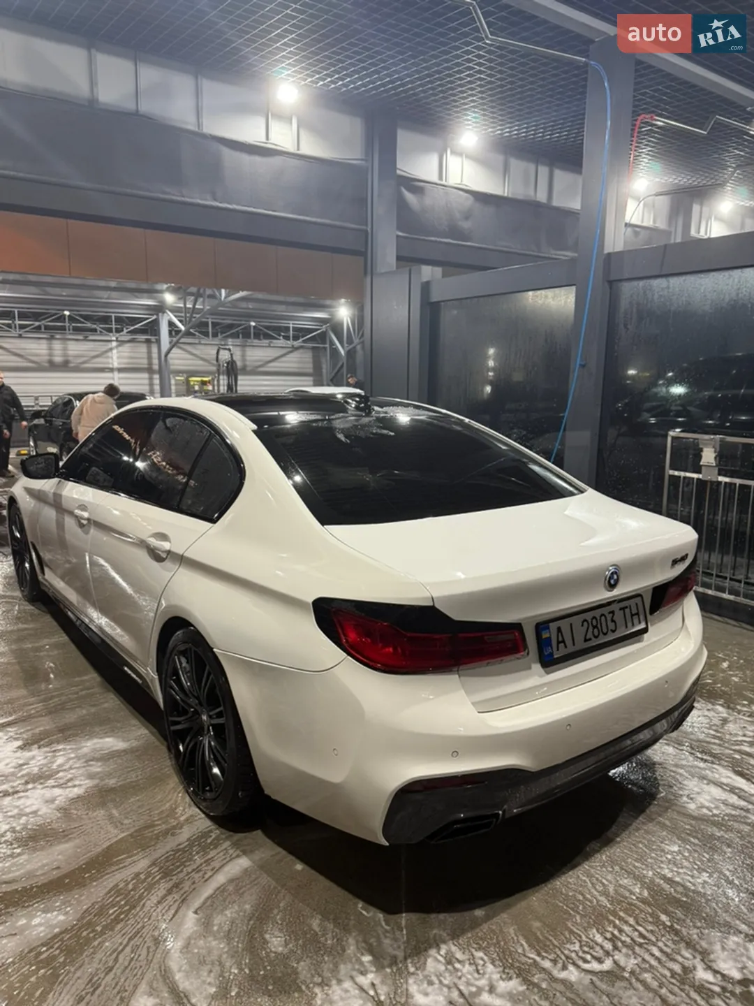 BMW 5 Series, 2019