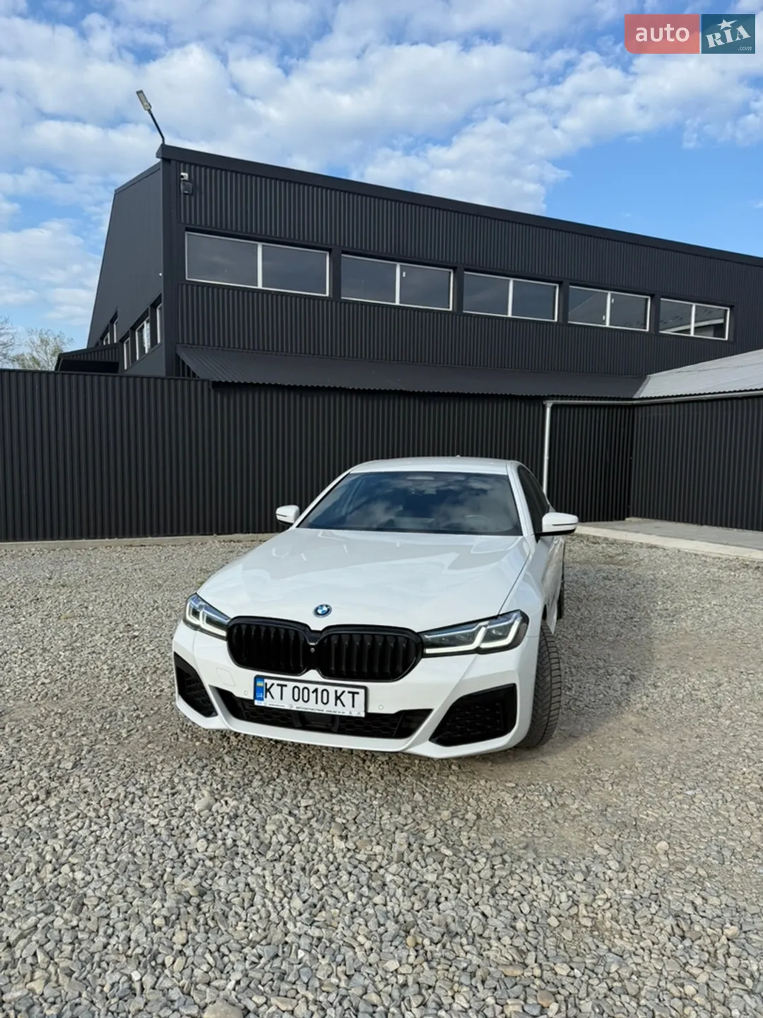 BMW 5 Series, 2022