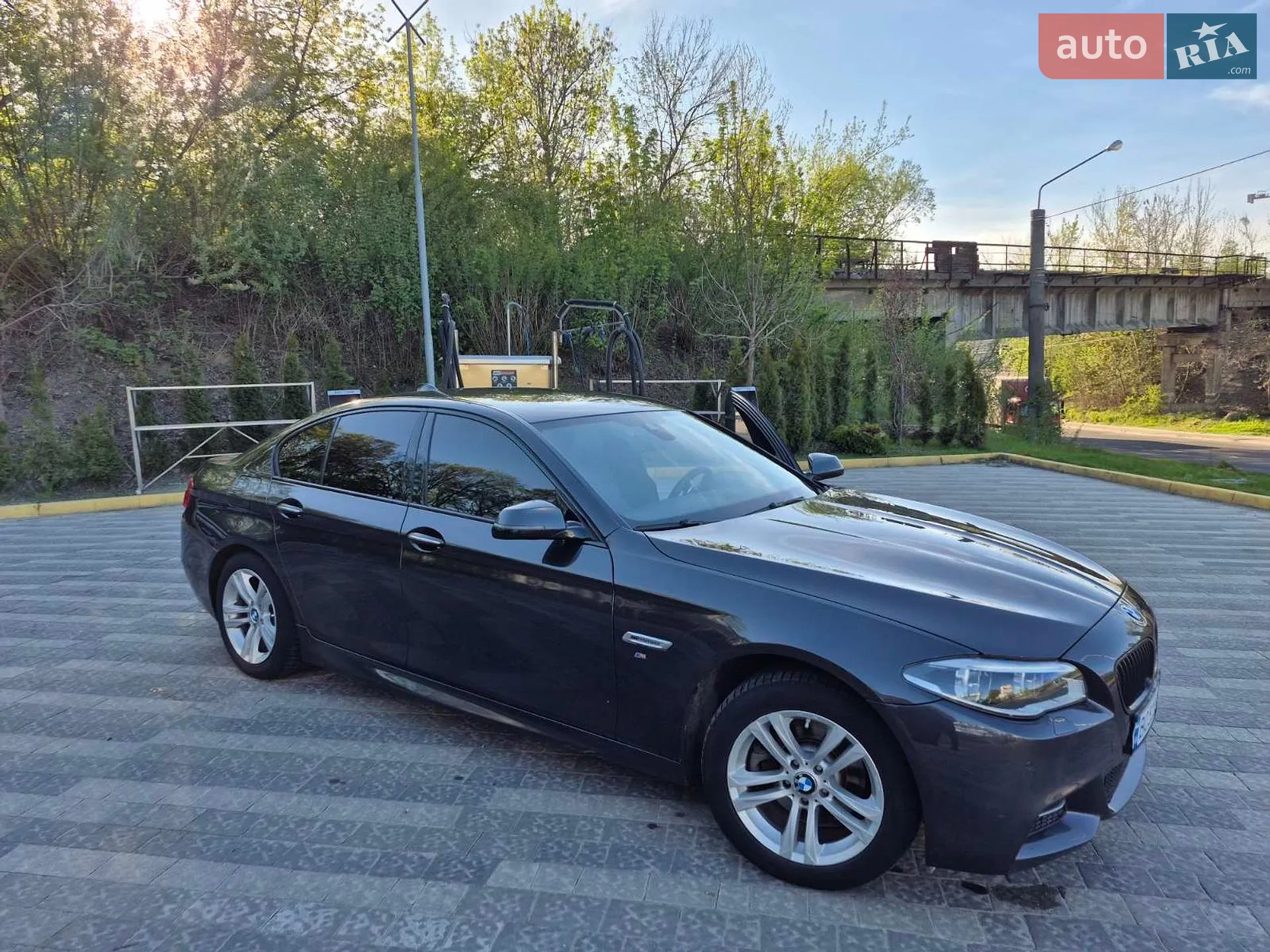 BMW 5 Series, 2015