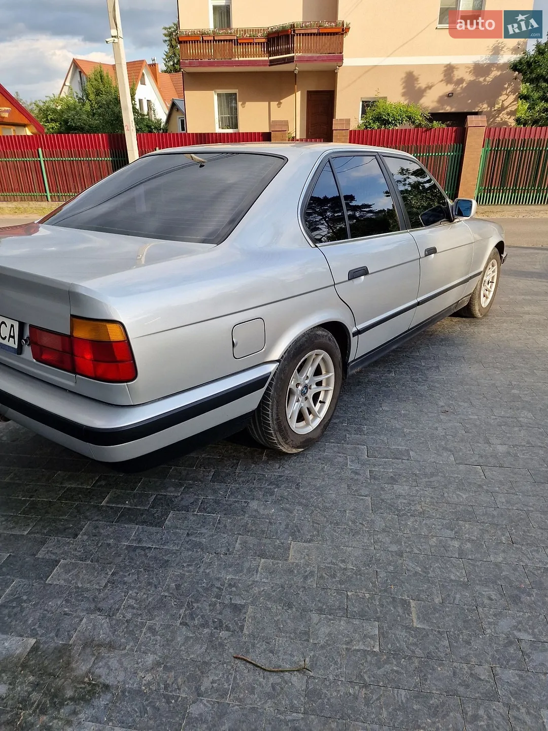 BMW 5 Series, 1990