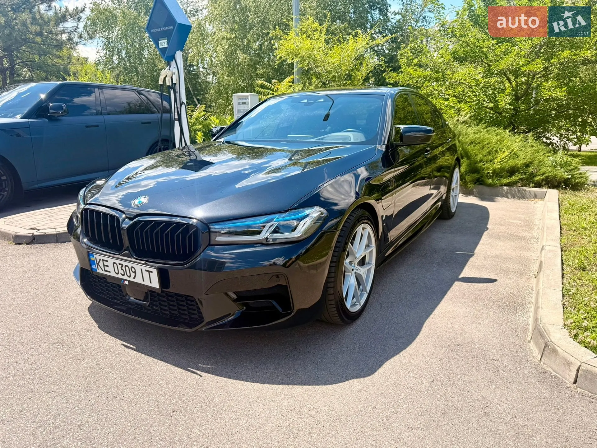 BMW 5 Series, 2019