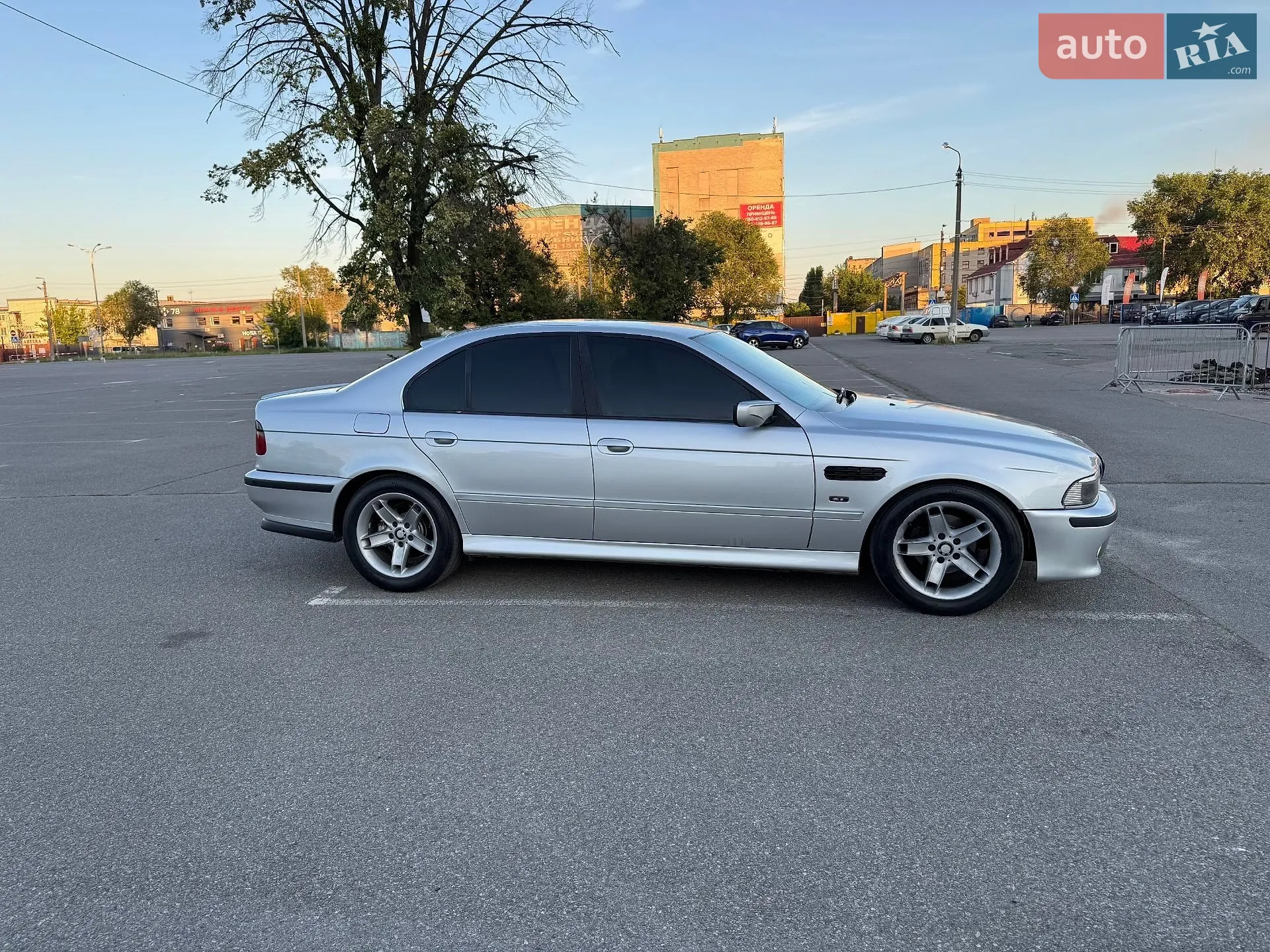 BMW 5 Series, 1998