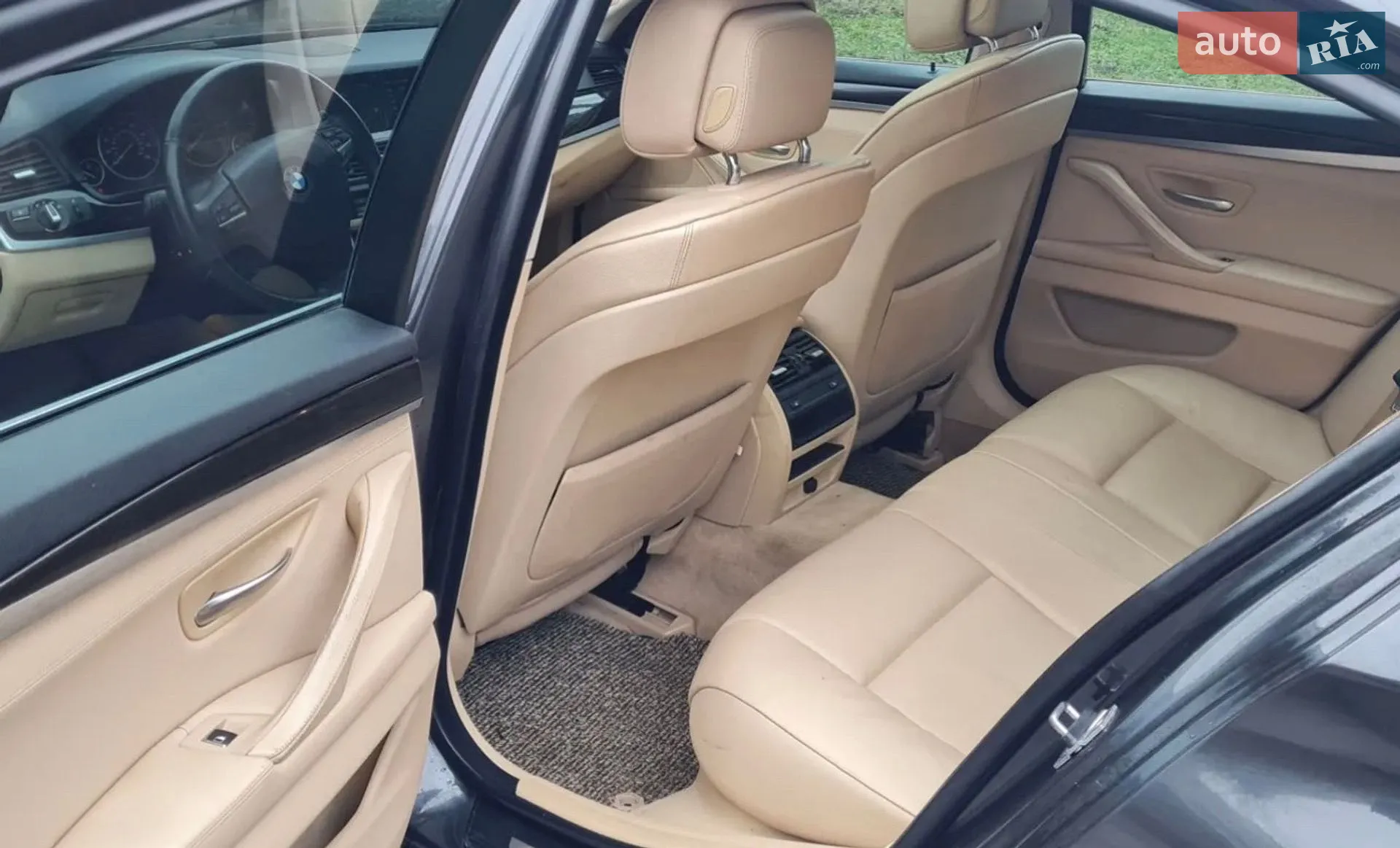 BMW 5 Series, 2012