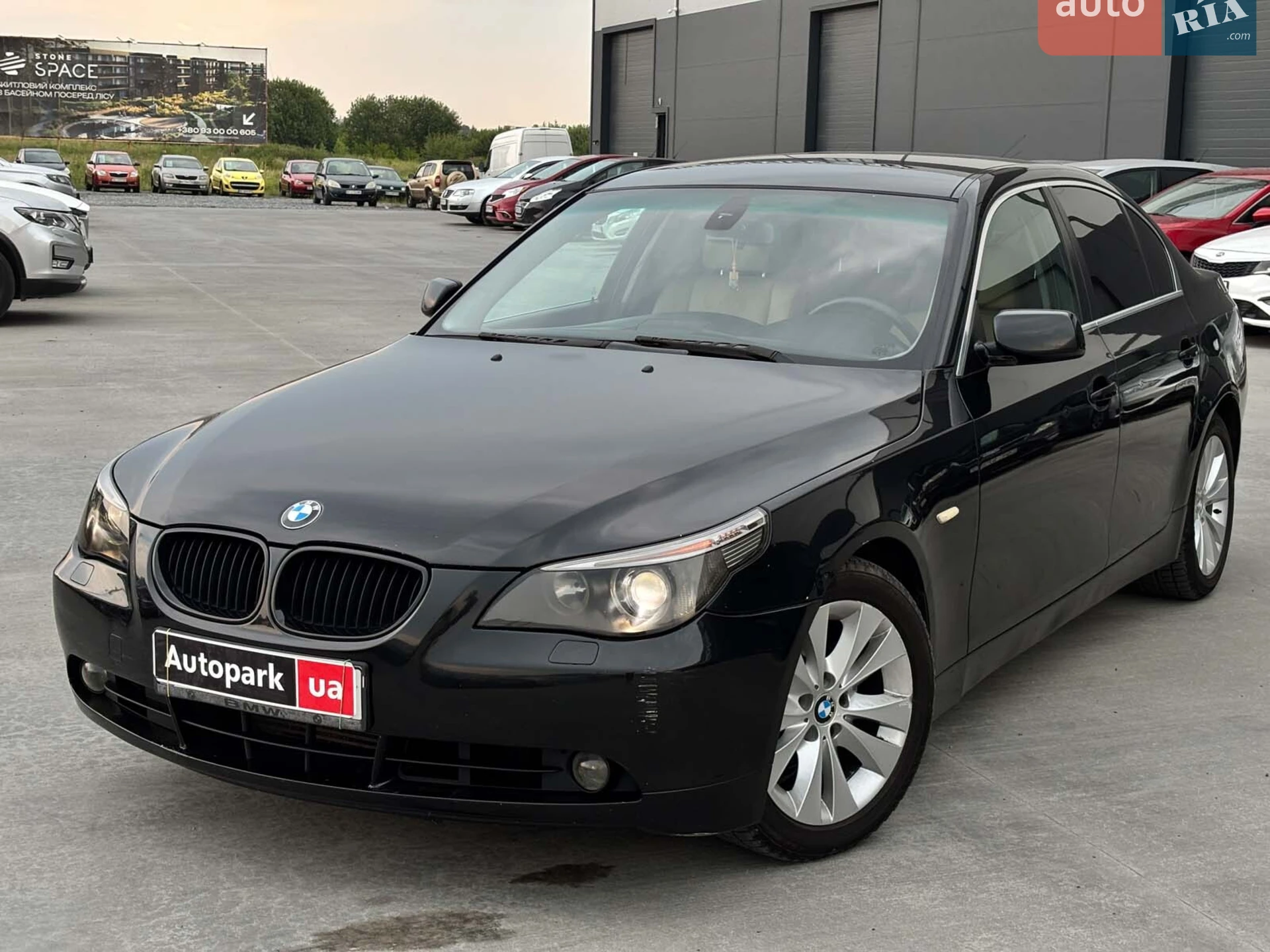 BMW 5 Series, 2004