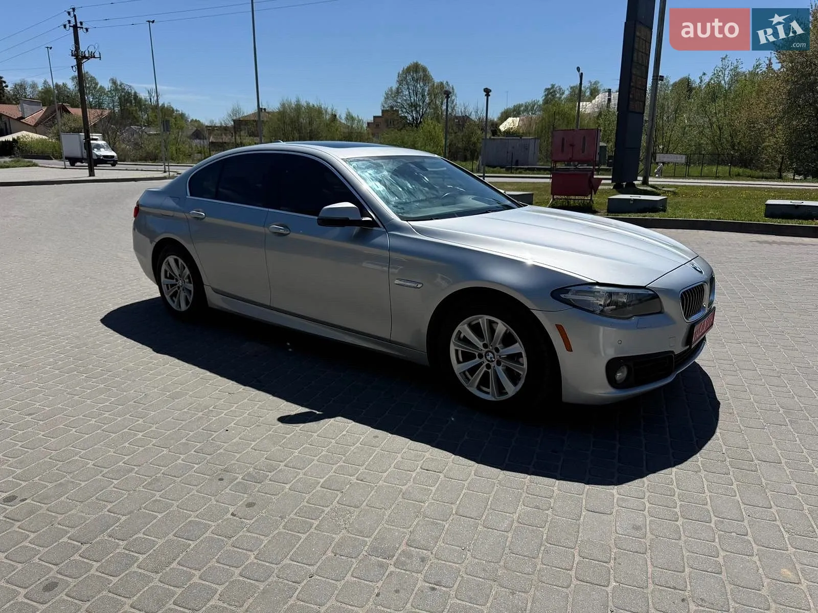BMW 5 Series, 2015