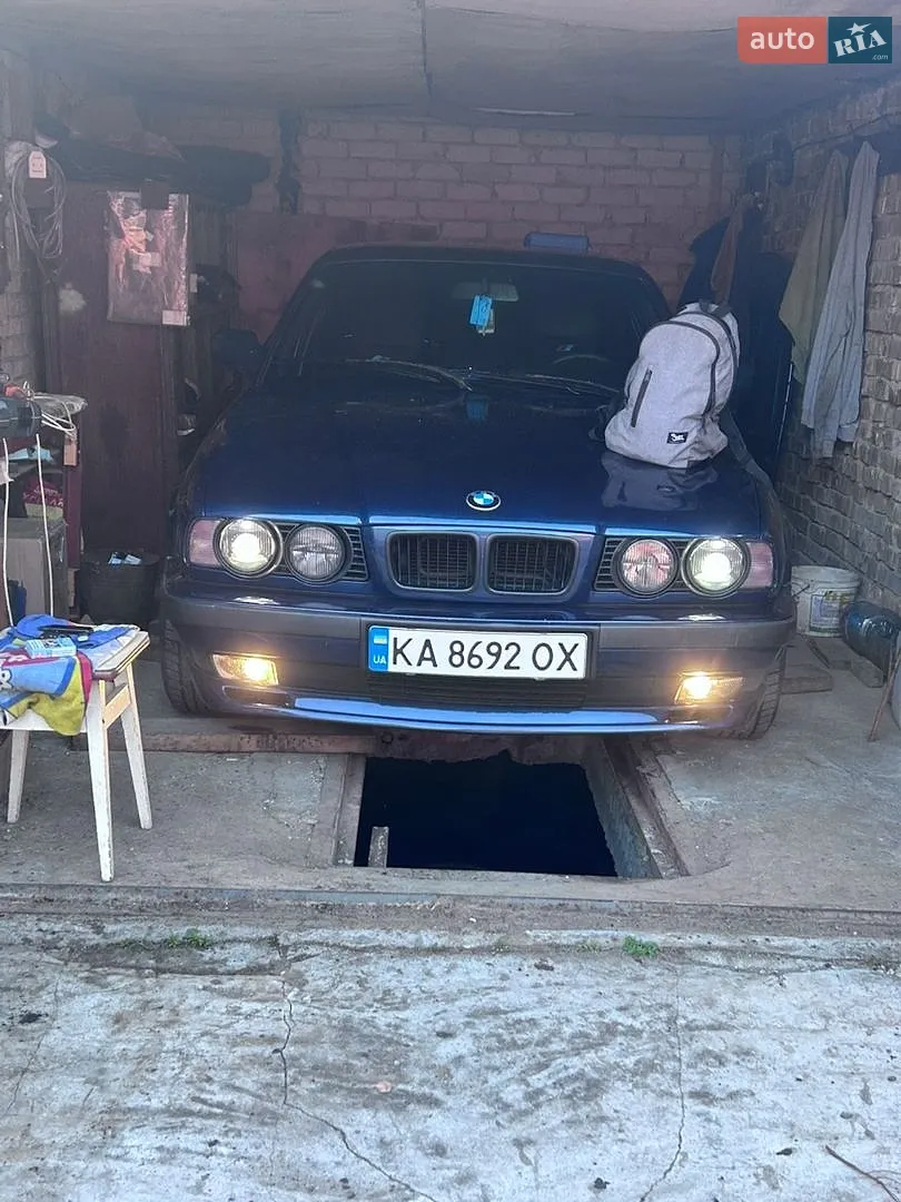 BMW 5 Series, 1992