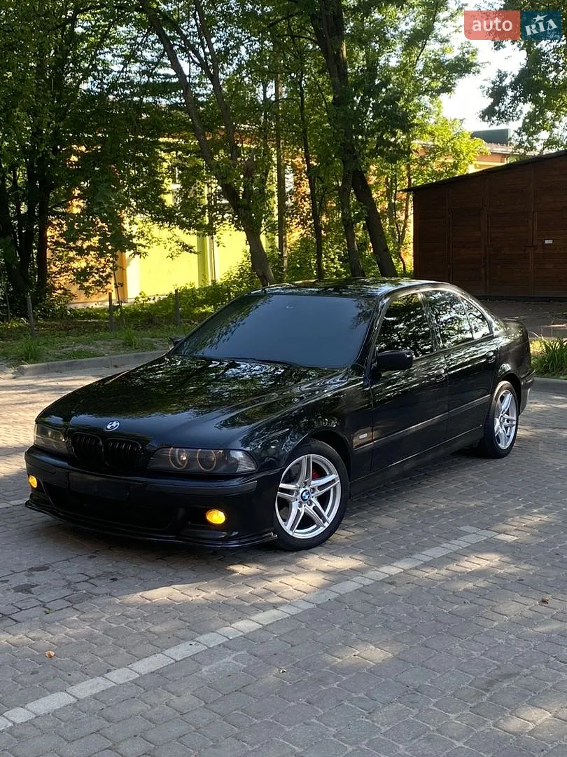 BMW 5 Series 2002 — 1