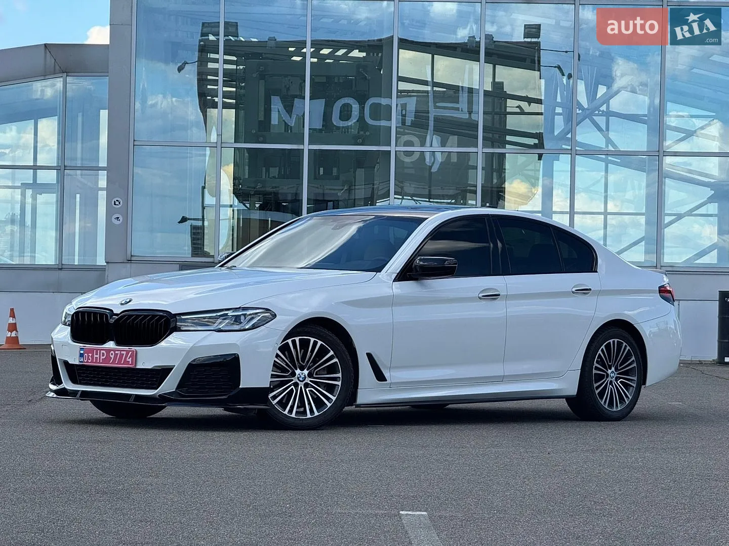 BMW 5 Series, 2018