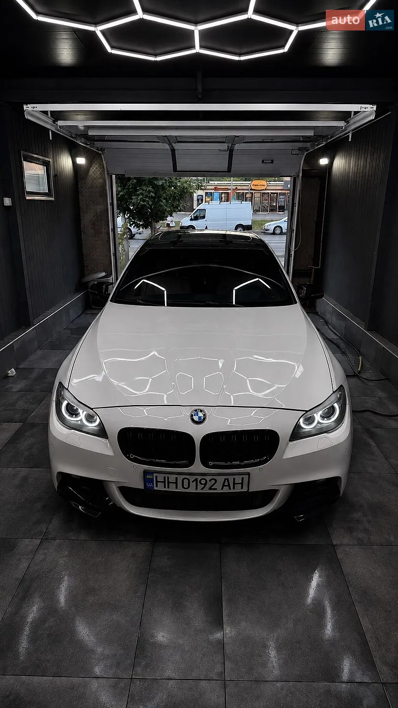 BMW 5 Series, 2015
