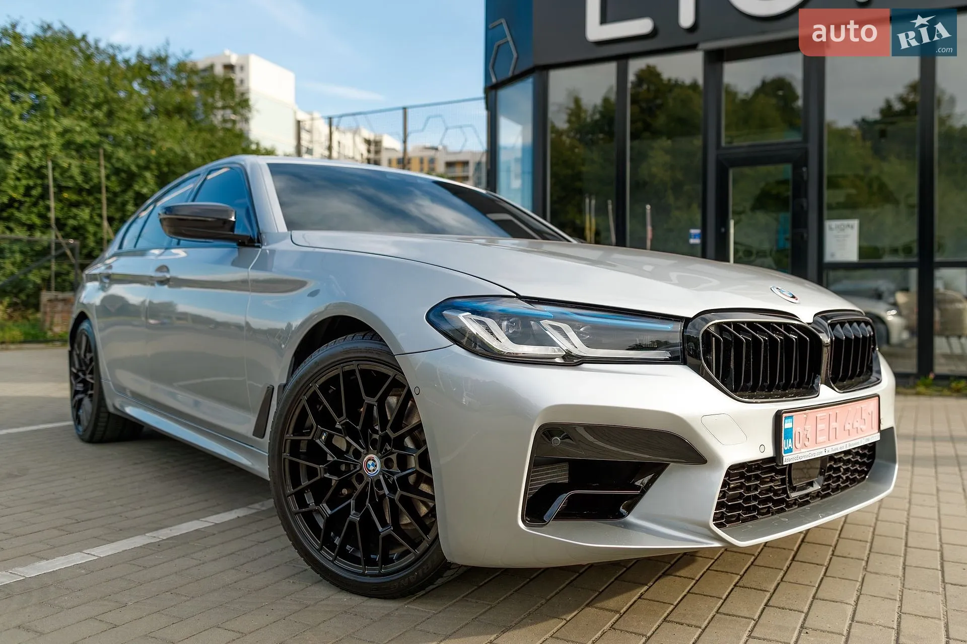 BMW 5 Series, 2019
