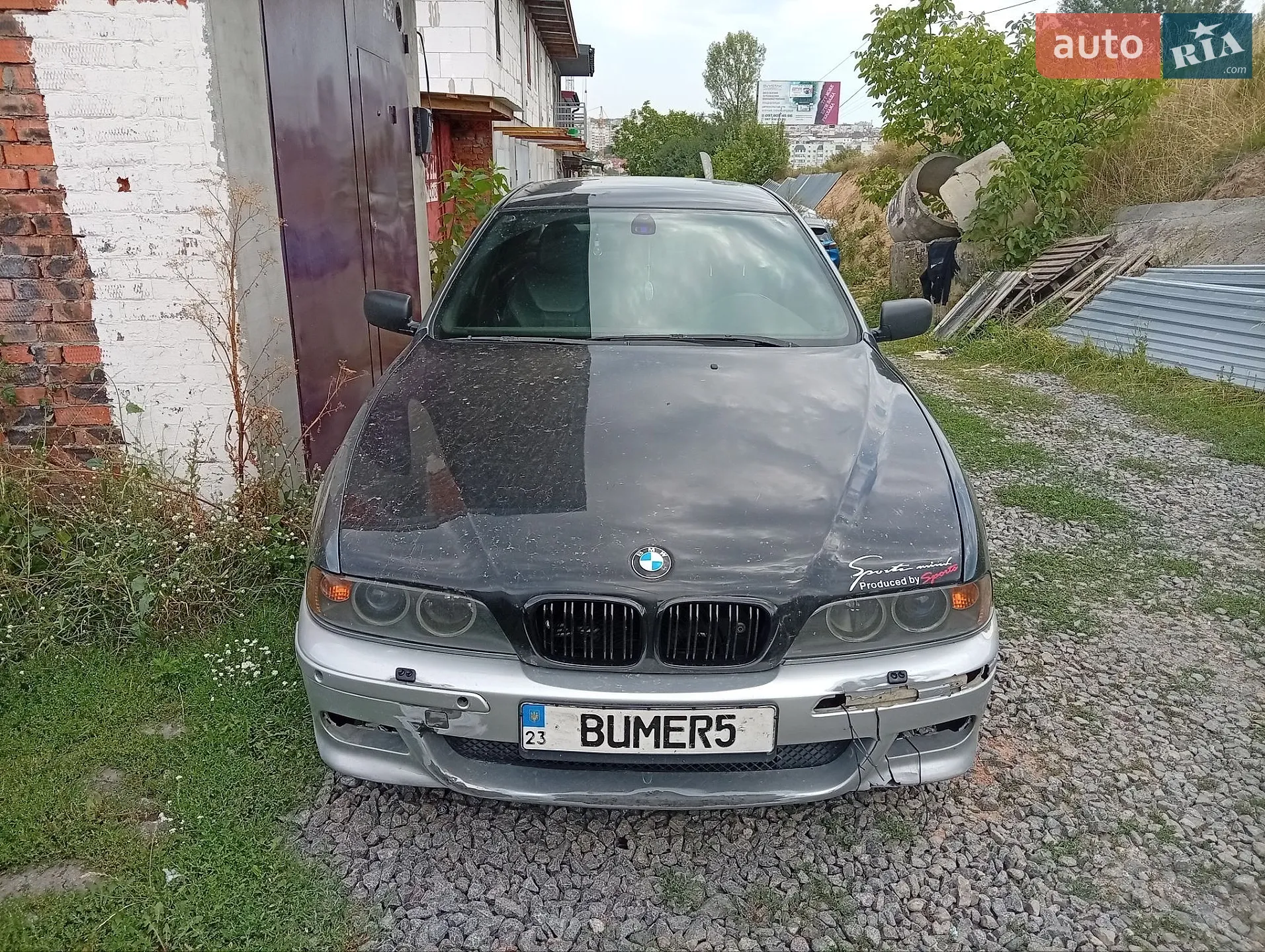 BMW 5 Series, 2001