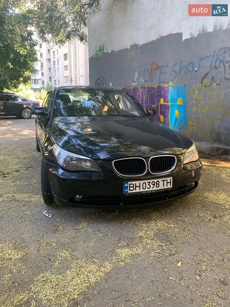 BMW 5 Series, 2004