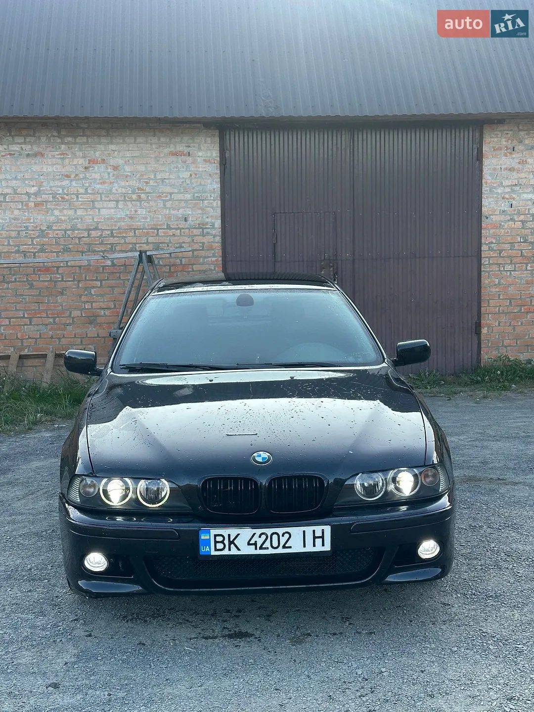 BMW 5 Series, 2002