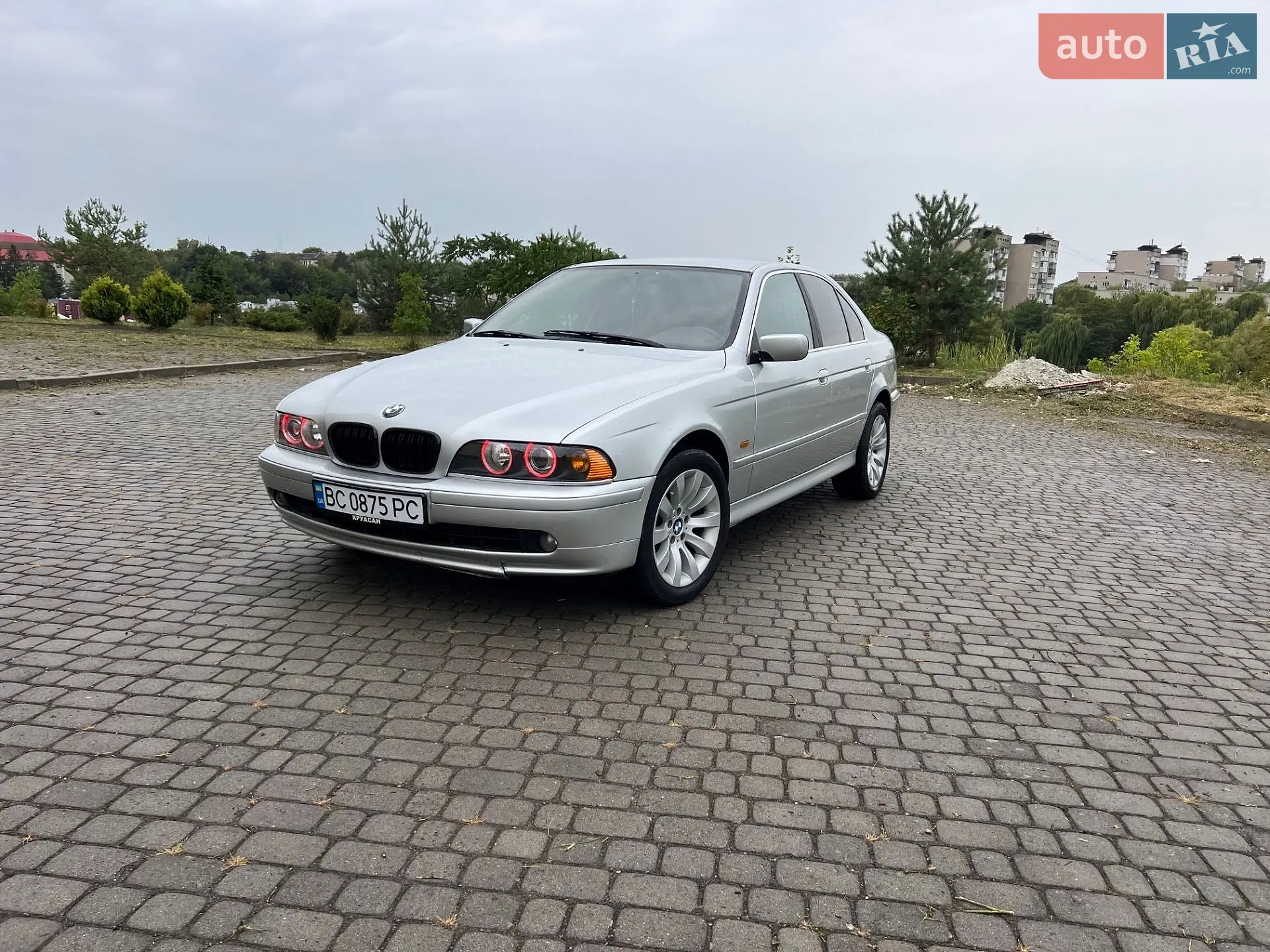 BMW 5 Series, 2001