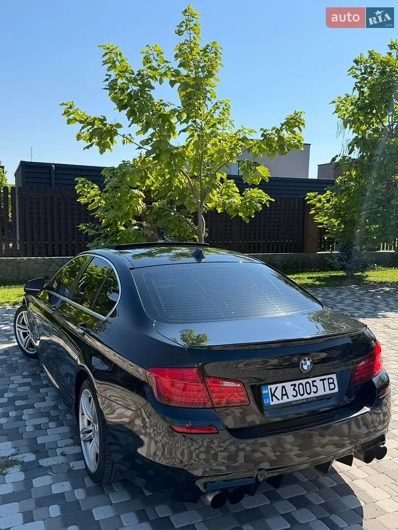 BMW 5 Series, 2010