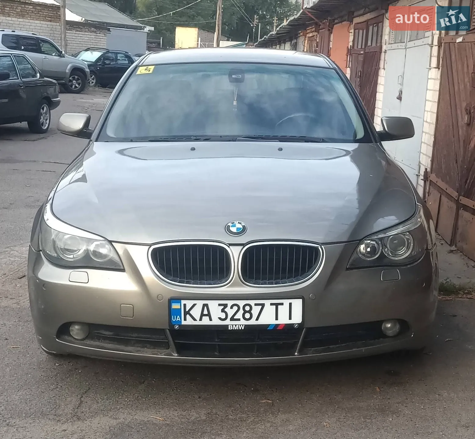BMW 5 Series, 2005