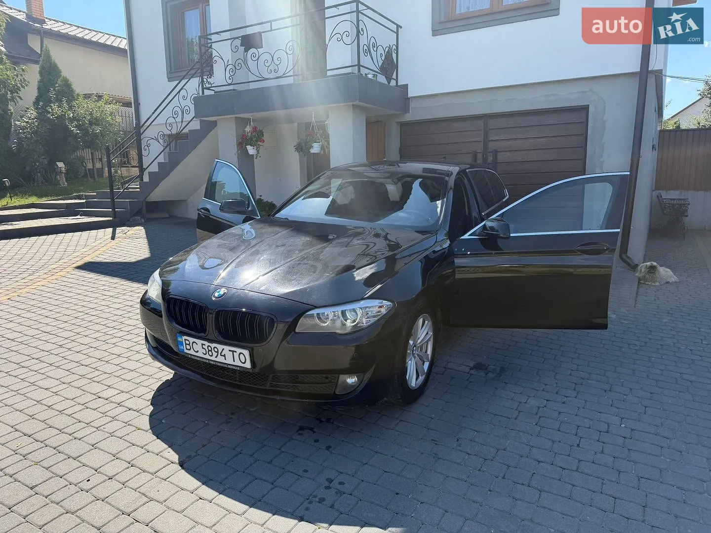 BMW 5 Series, 2010