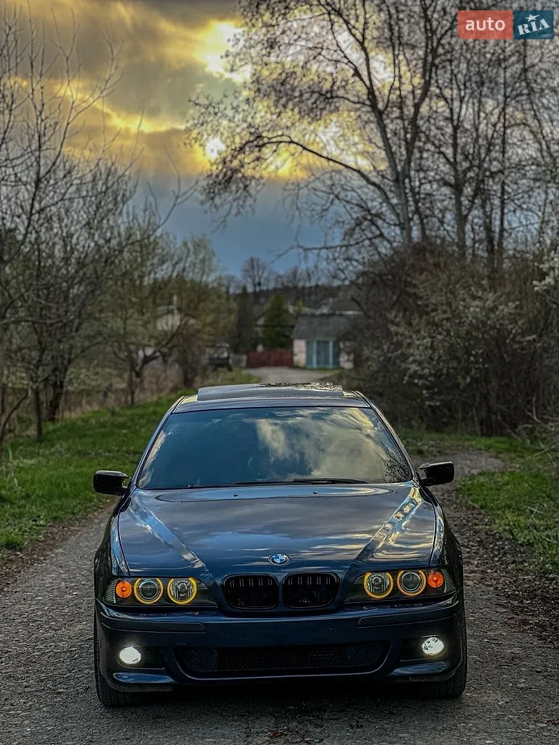 BMW 5 Series, 2002
