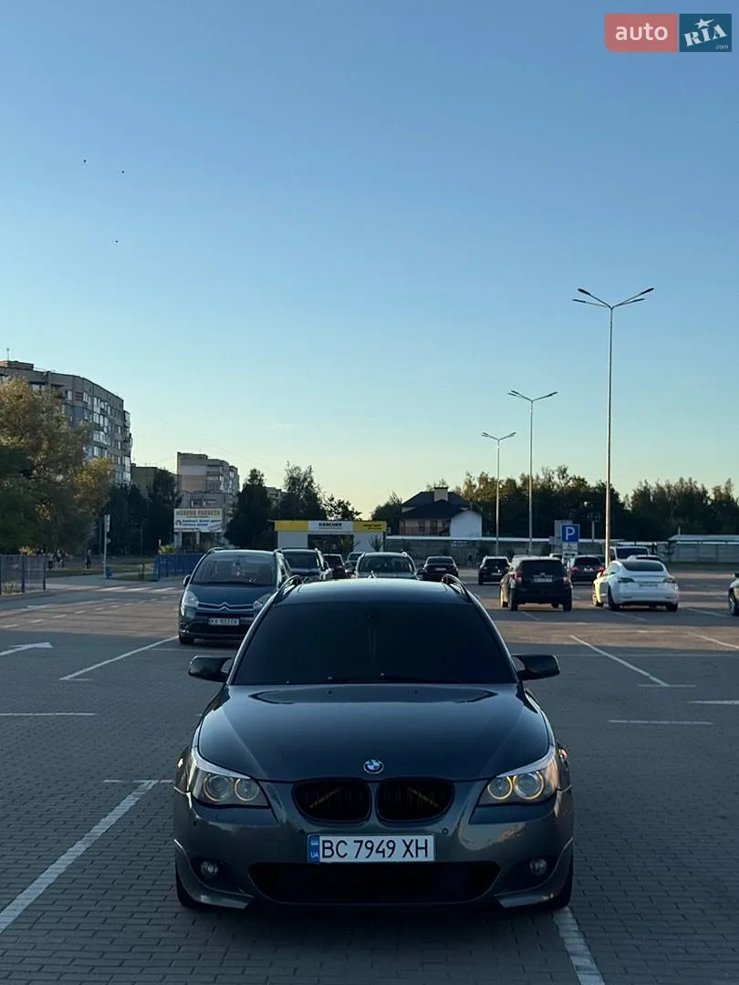 BMW 5 Series, 2004