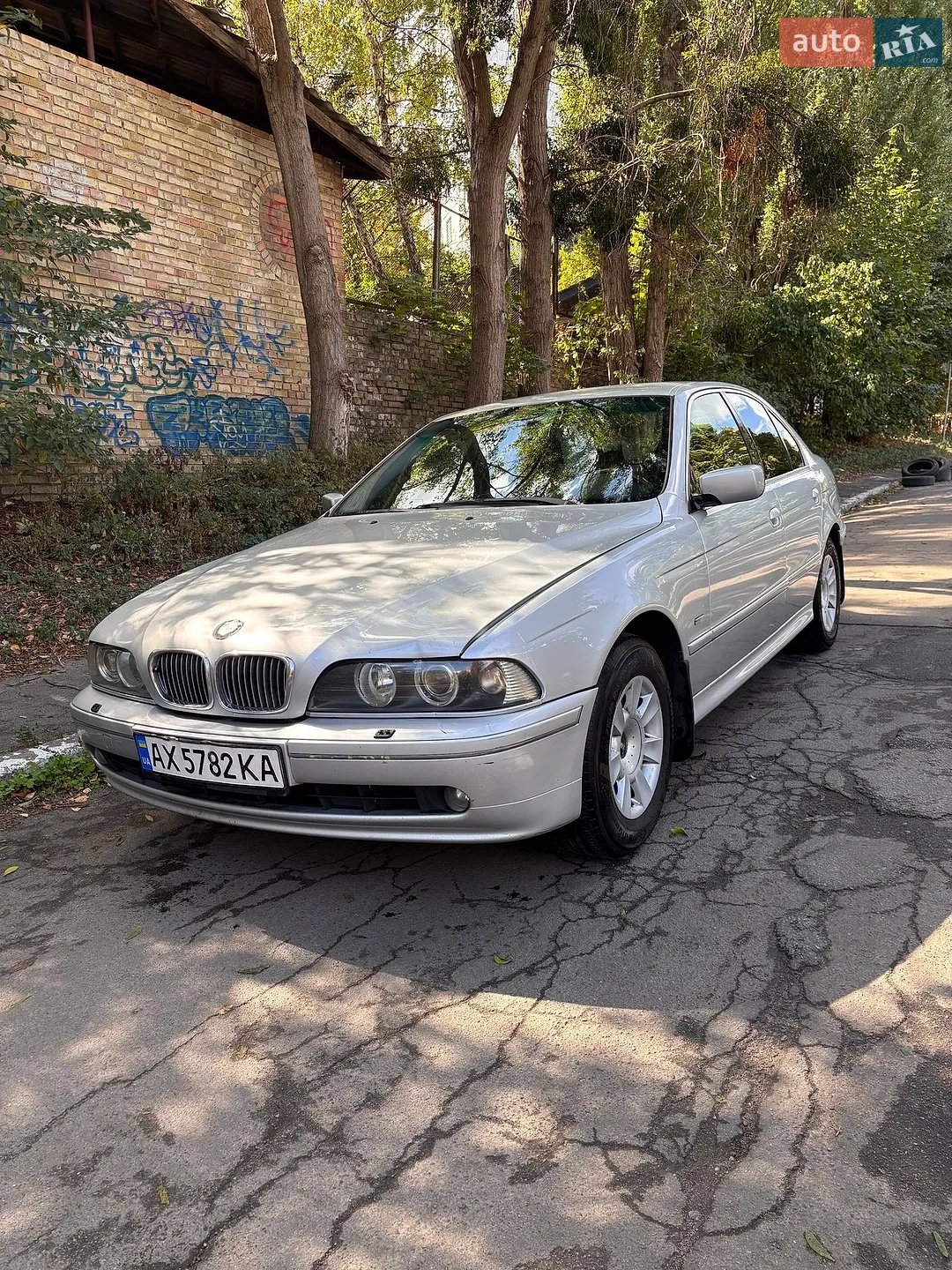 BMW 5 Series, 2002