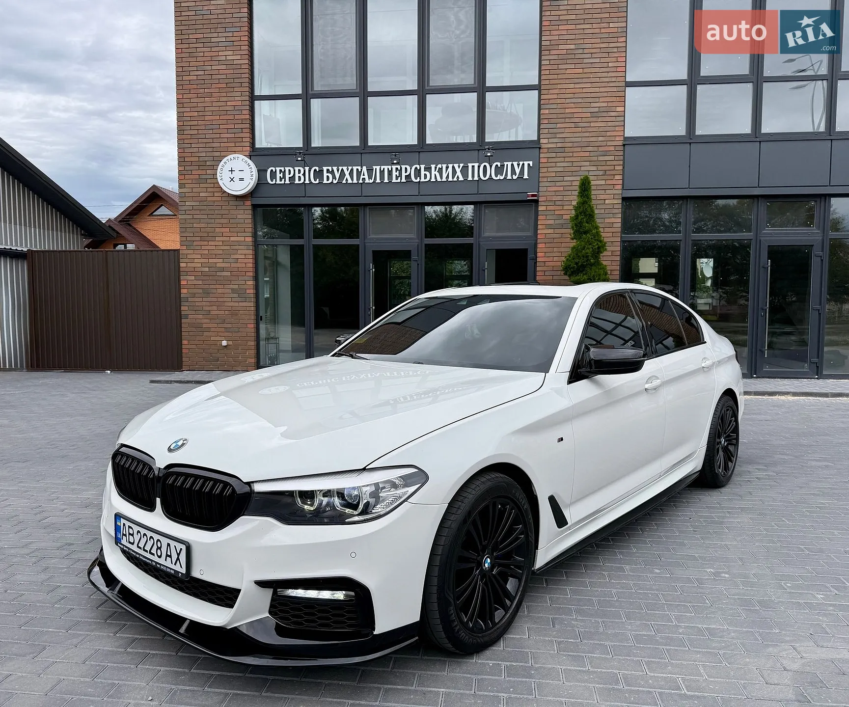 BMW 5 Series, 2018